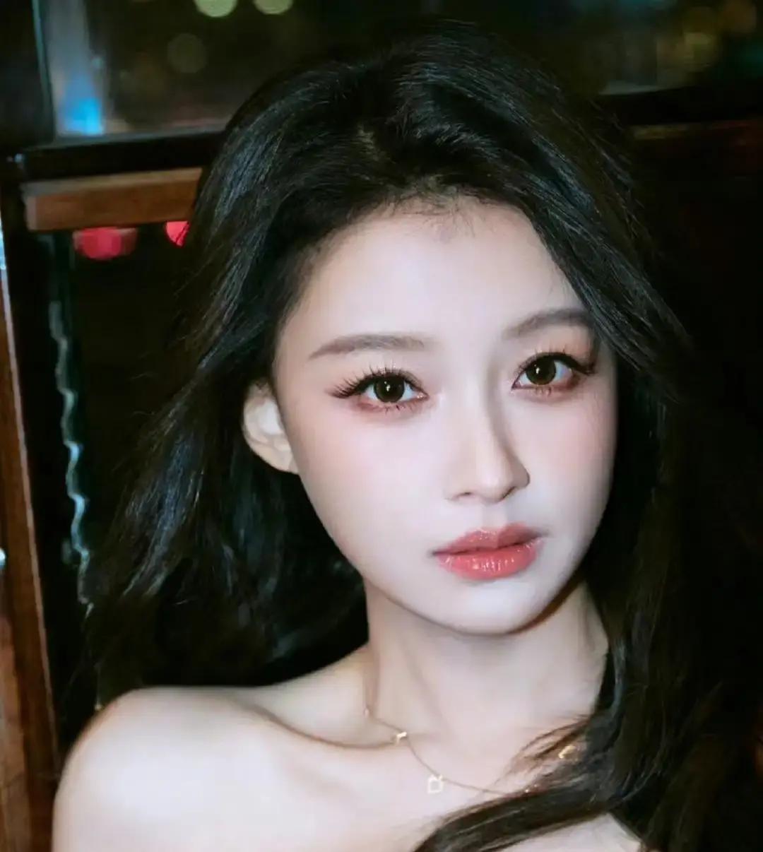 孙怡和董子健离婚后生活过的是真滋润啊