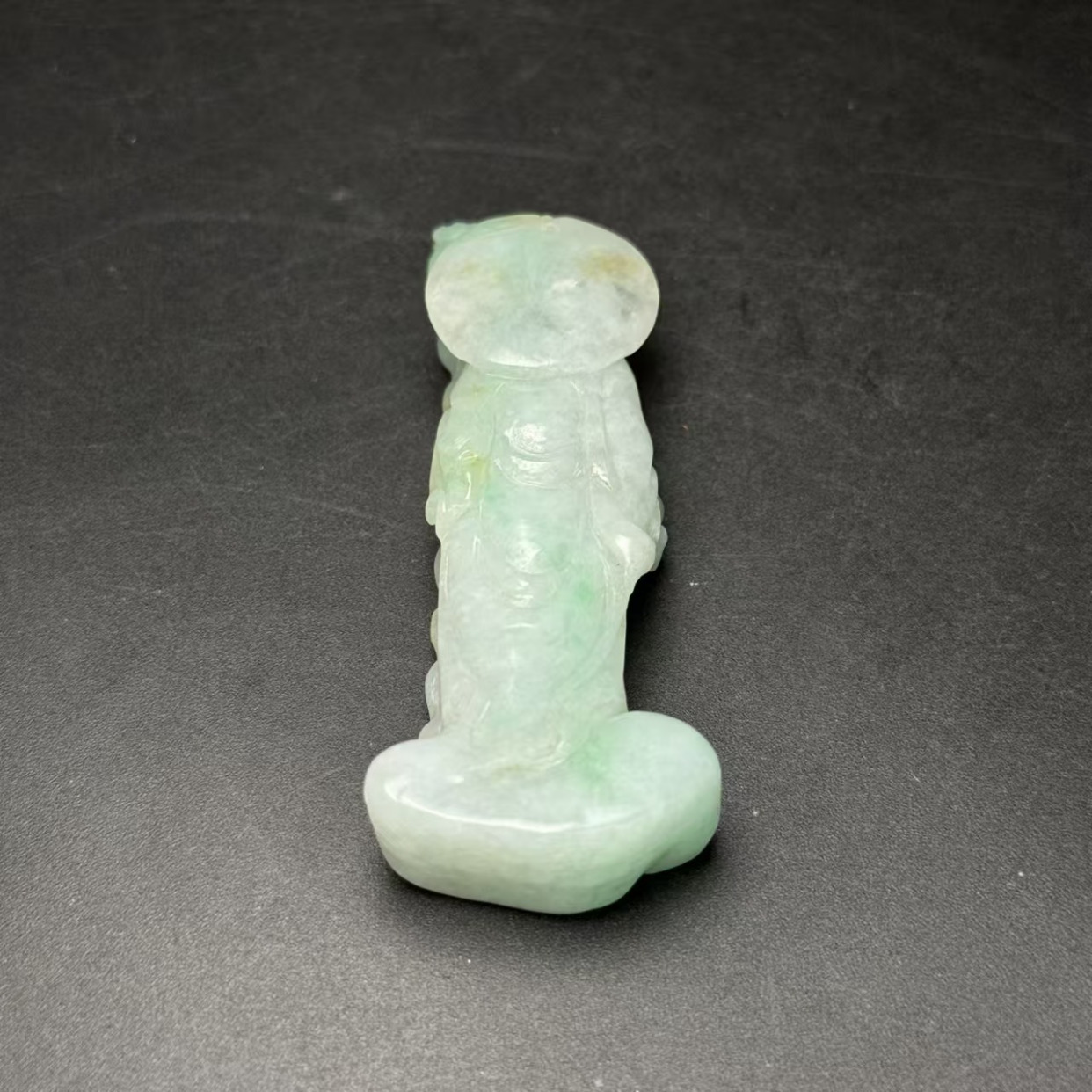 旧藏翡翠a货寿星公摆件 雕工精细 色泽温润 造型精美 寿星手执灵芝