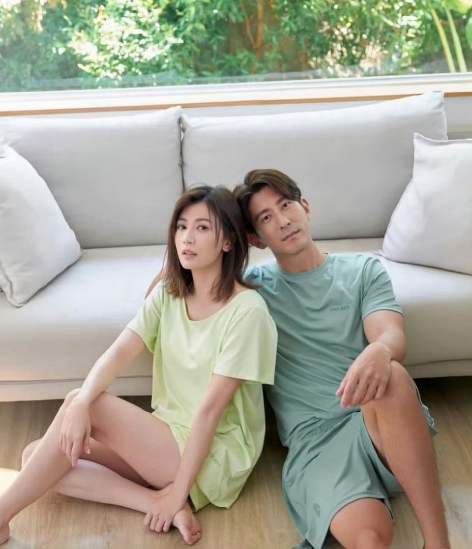 贾静雯丈夫修杰楷清晨被警方拘提,承认花钱伪造病历逃避兵役!
