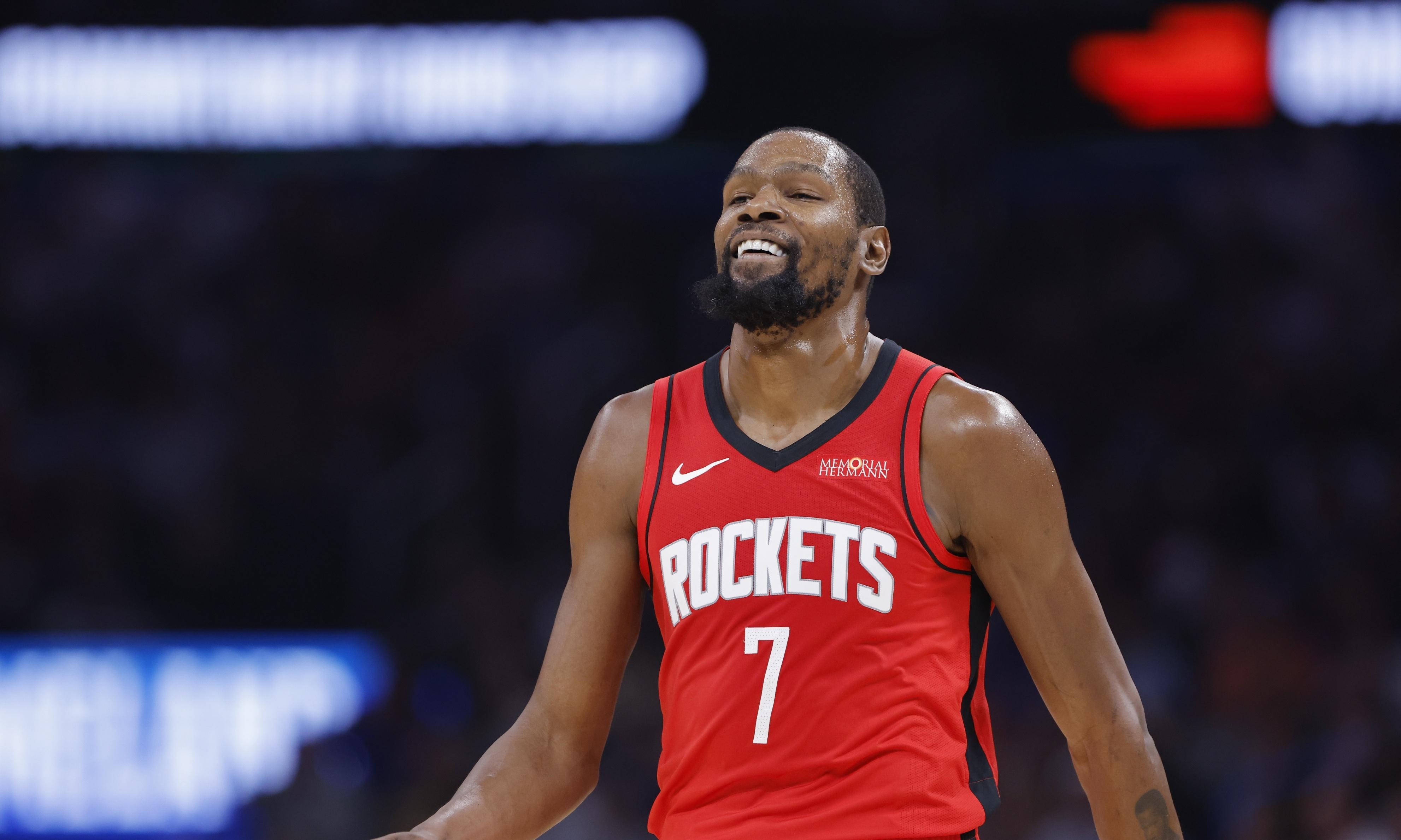 姚明见证火箭主场负活塞:杜兰特37分难救,双内线卡空间遭pistol针对