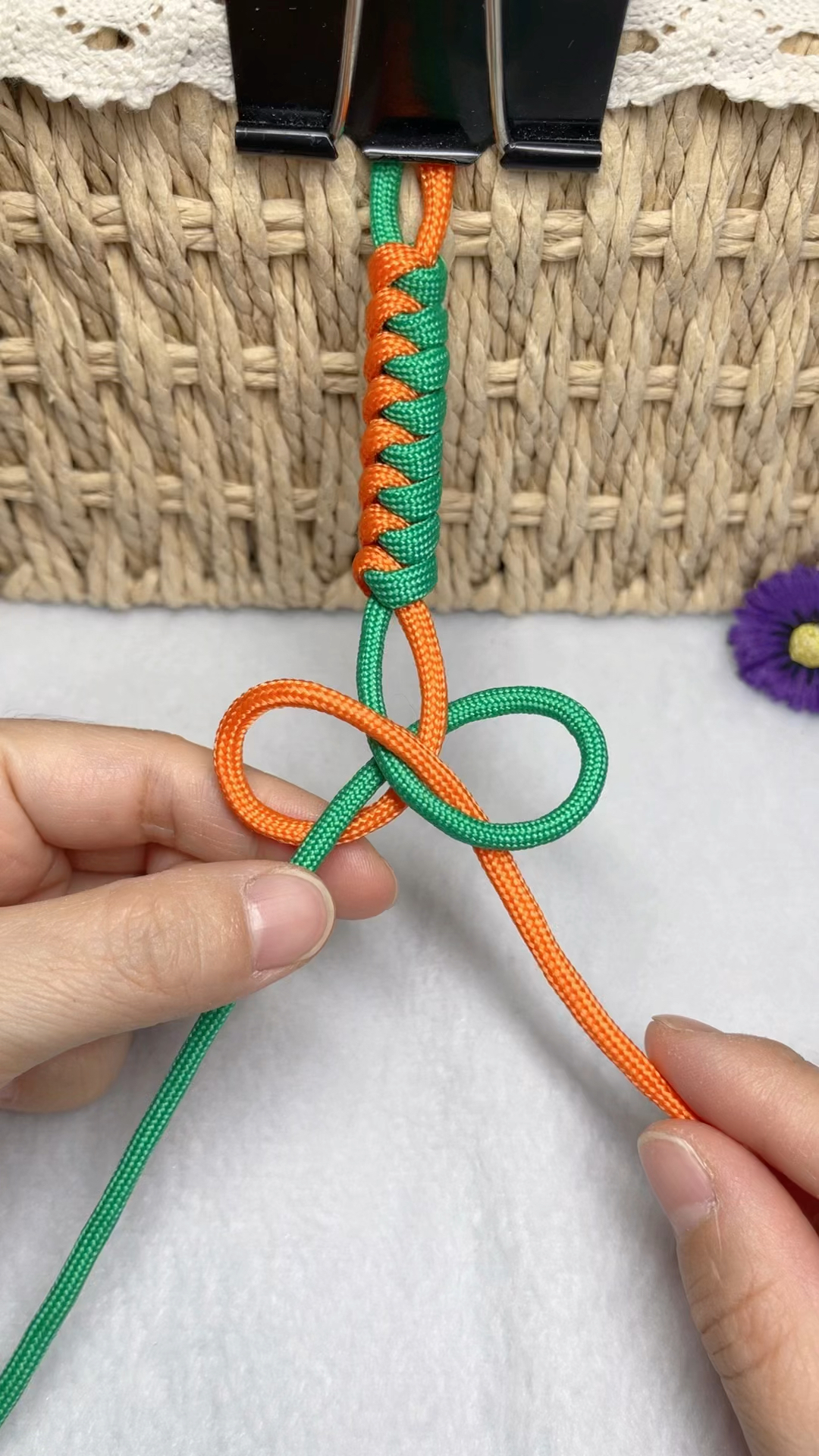 一看就会编的蛇结