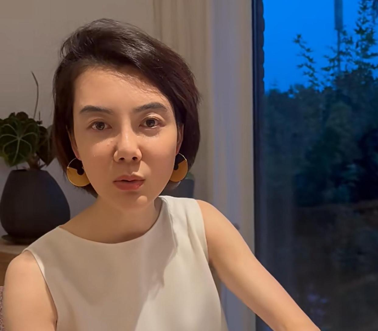 43岁的车晓6月12日在北京别墅里过生日,现场情景让不少网友直呼"太