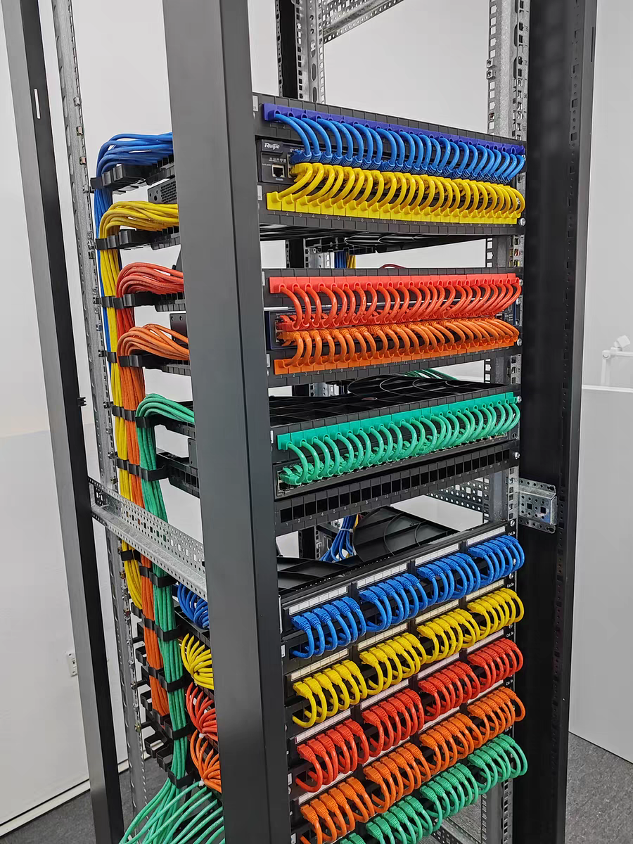 机房机柜布线要求