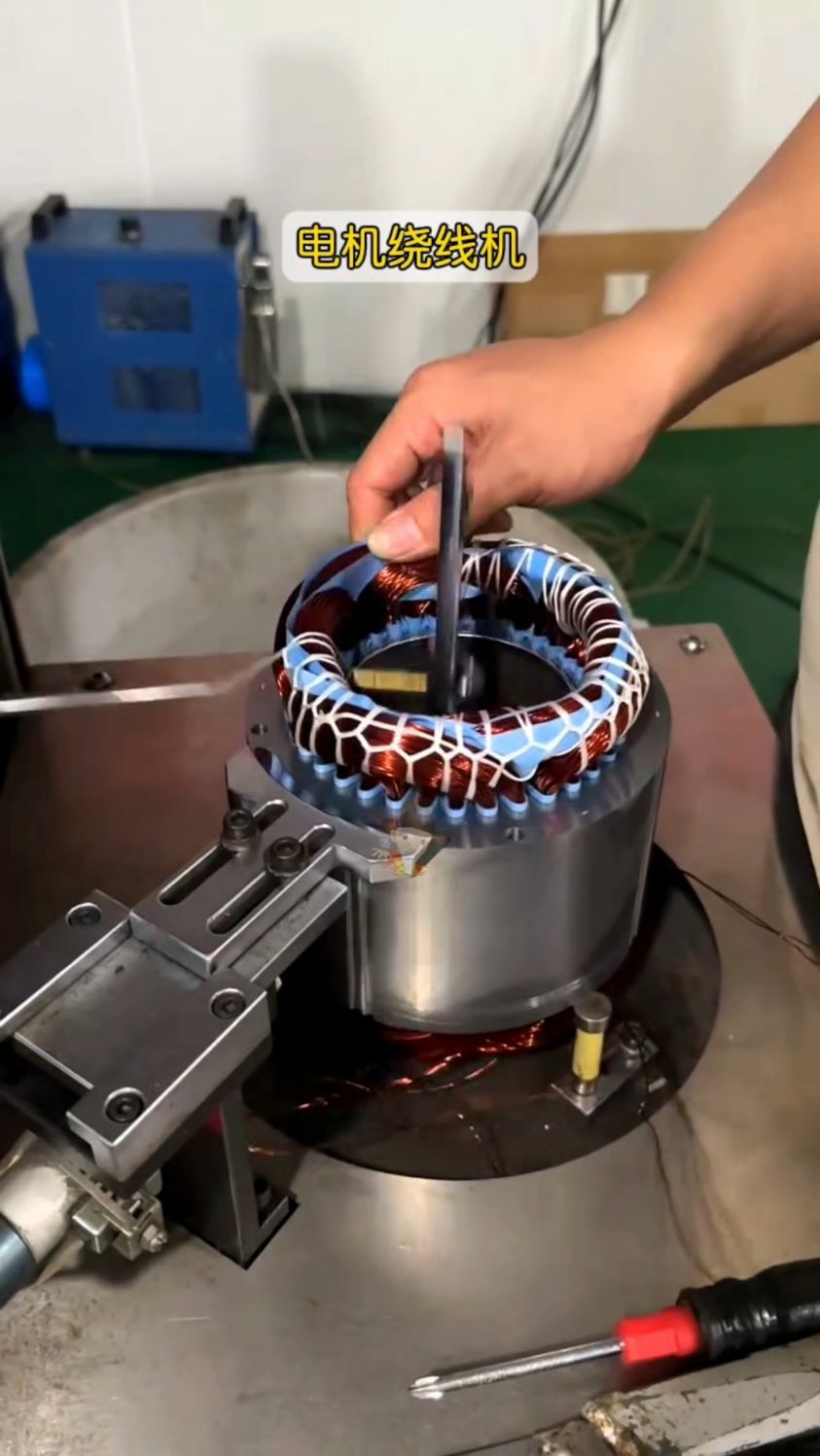 电机原来是这样绕线的,长见识!