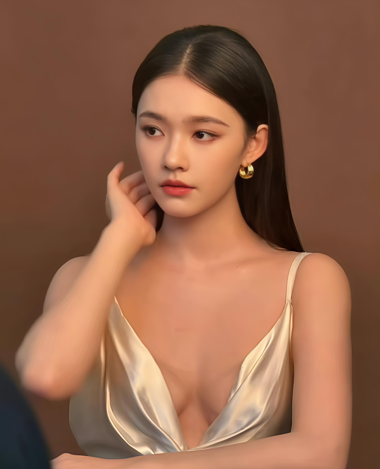 林允:实力破茧,星途璀璨