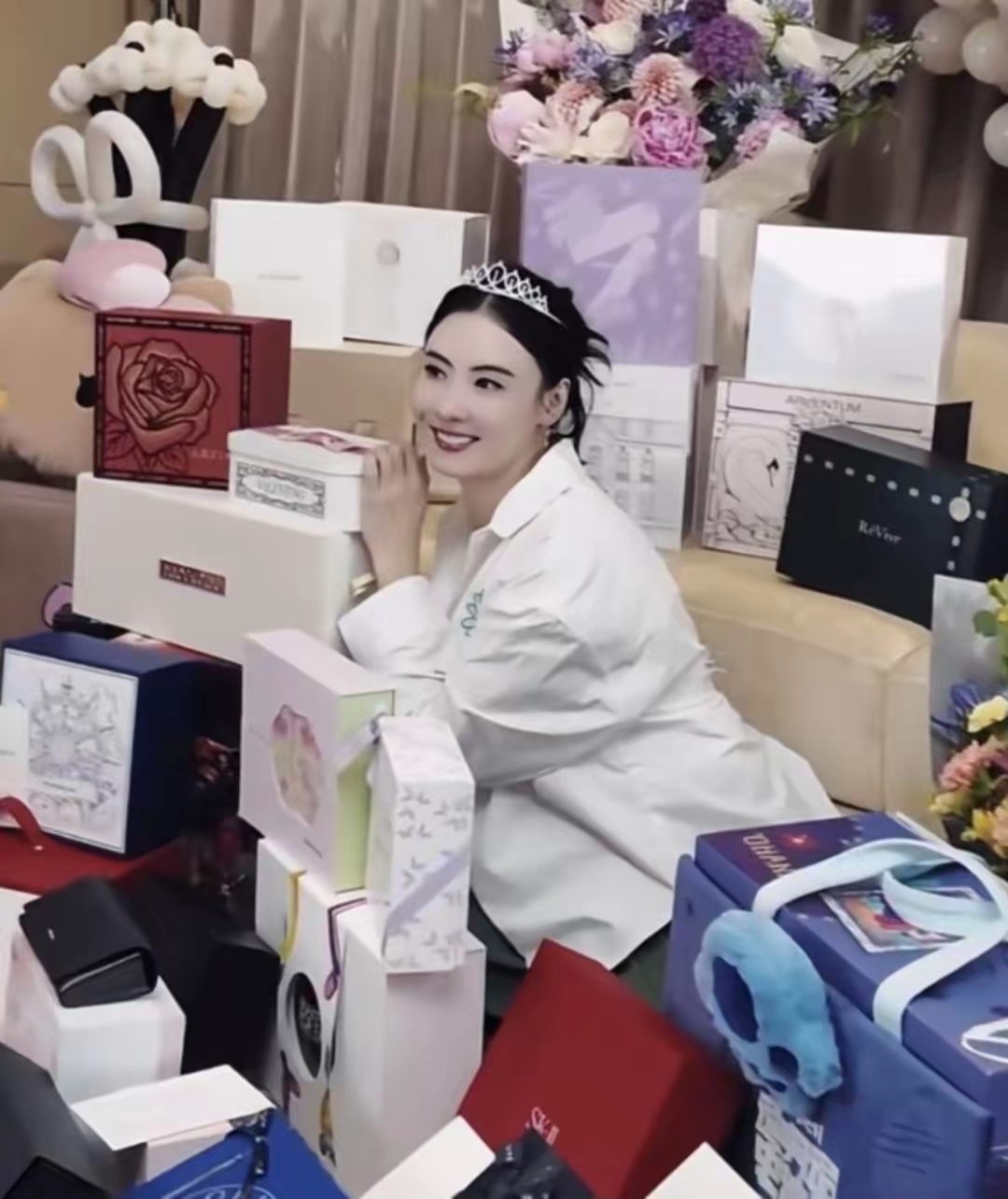 张柏芝这生日阵仗也太壕了吧!