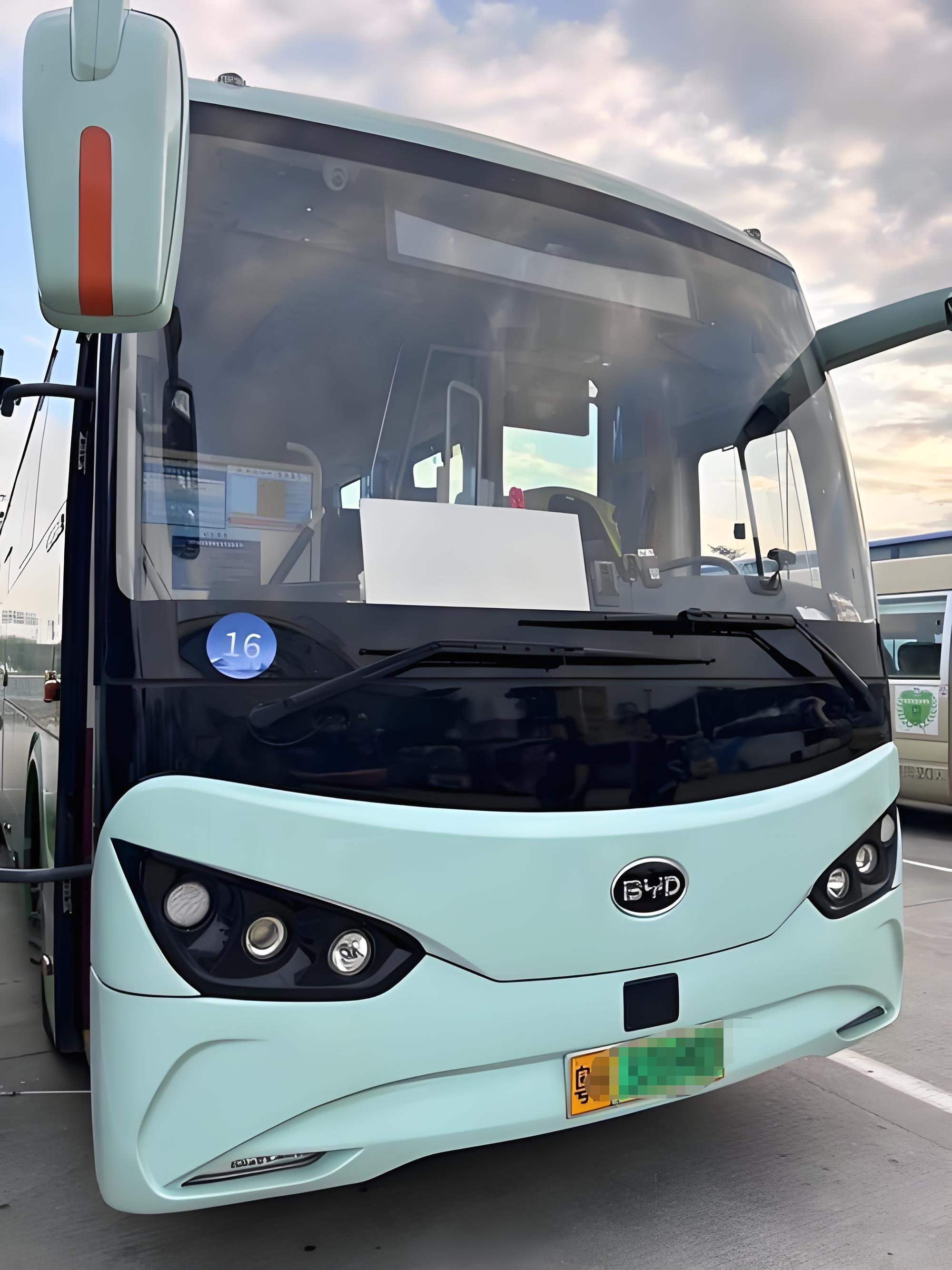 2000年旧客车