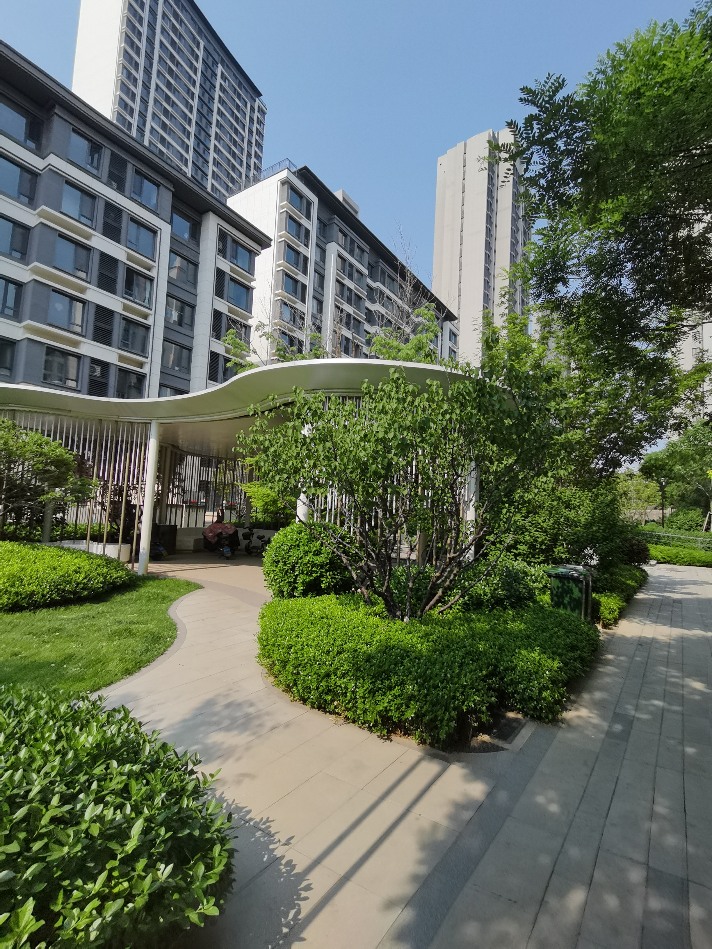 不求我们聚多少,只愿相互都安康.春夏秋冬皆好运,岁月静好人吉祥!