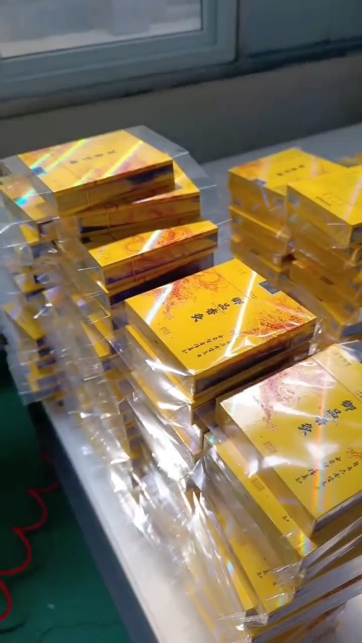 御品香灸不是香烟 其成分是名贵的中草药萃取 它的作用可以外灸,内灸