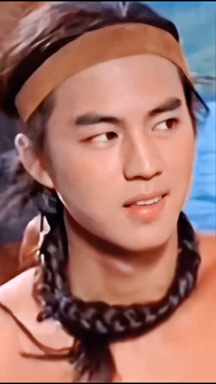 你眼中的老爷爷,年轻时可是香江第一美男啊!#狄龙