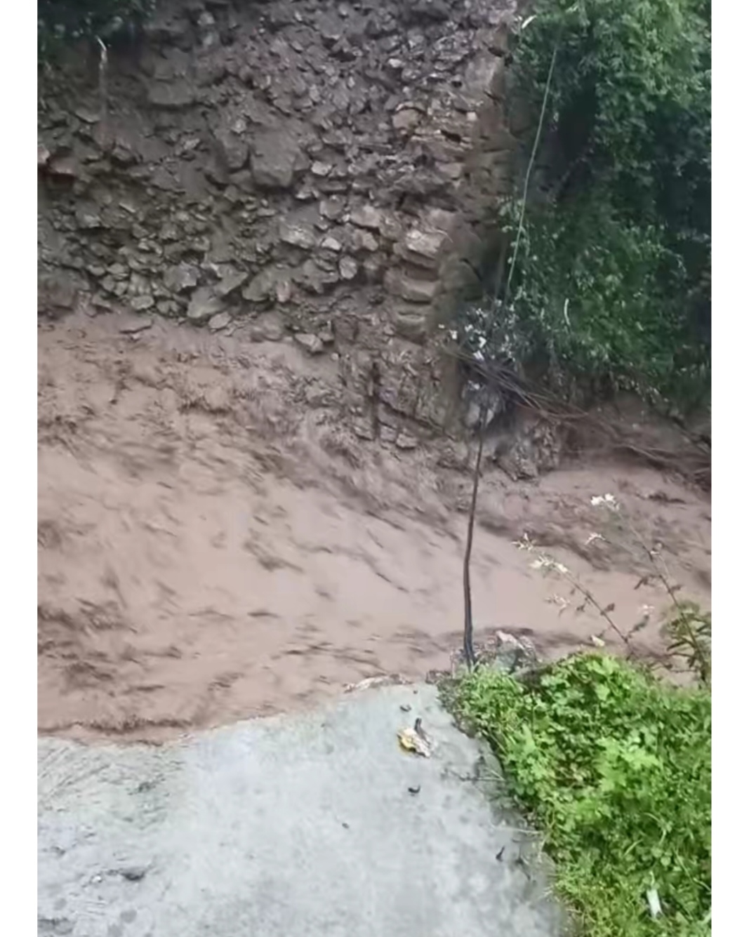 2025年5月22日,贵州毕节市大方县遭受暴雨侵袭,部分地区受灾严重