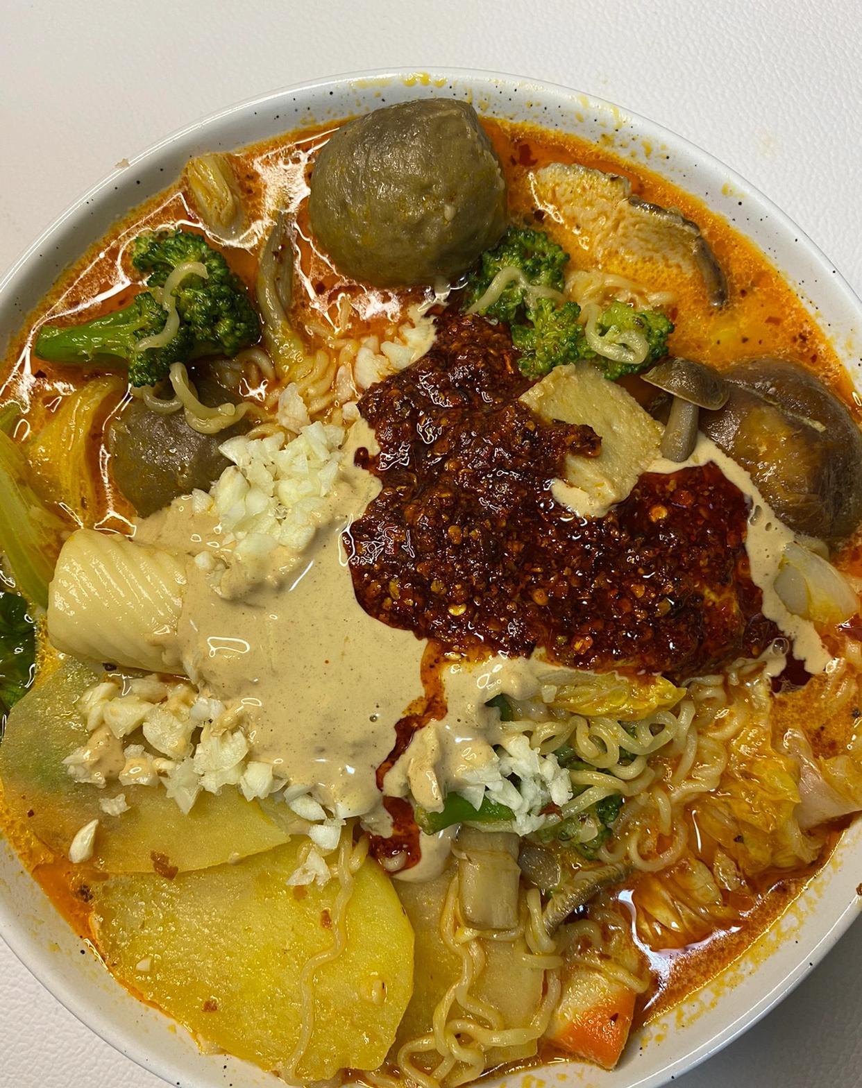 这样做的麻辣烫比外面的还好吃再也不想点外卖了 食材 火锅丸子