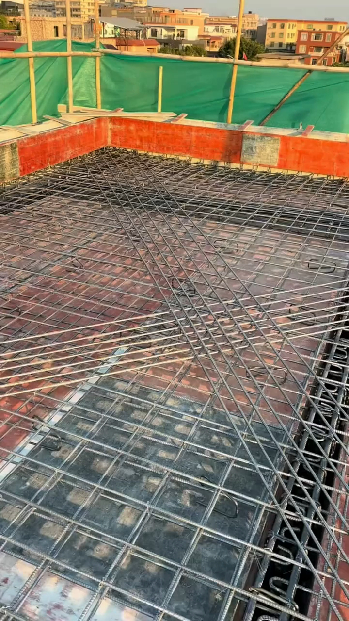 农村自建房,最标准的现浇顶钢筋做法,你给打几分
