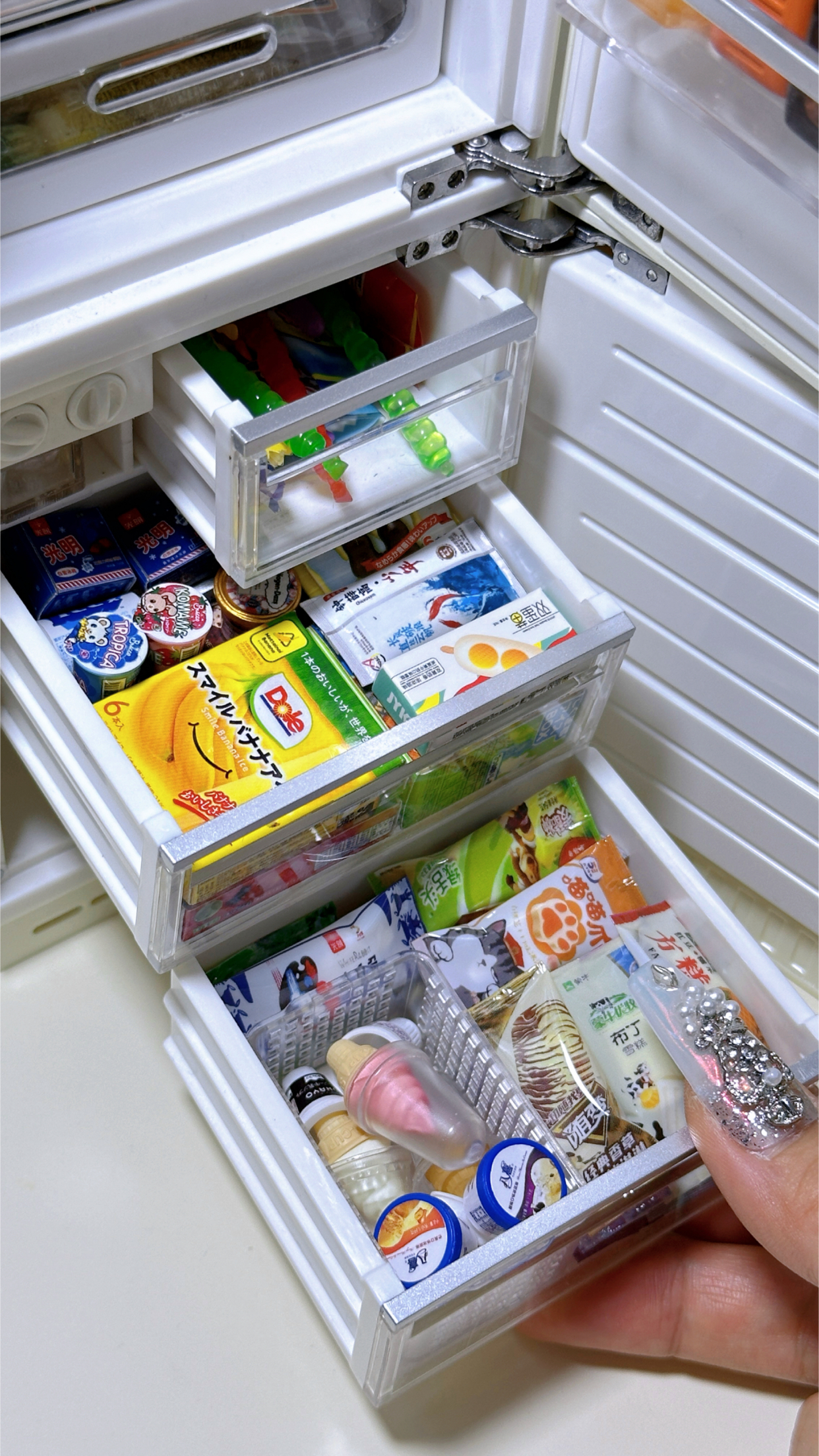 沉浸式收纳微缩夏日冰箱,雪糕囤货