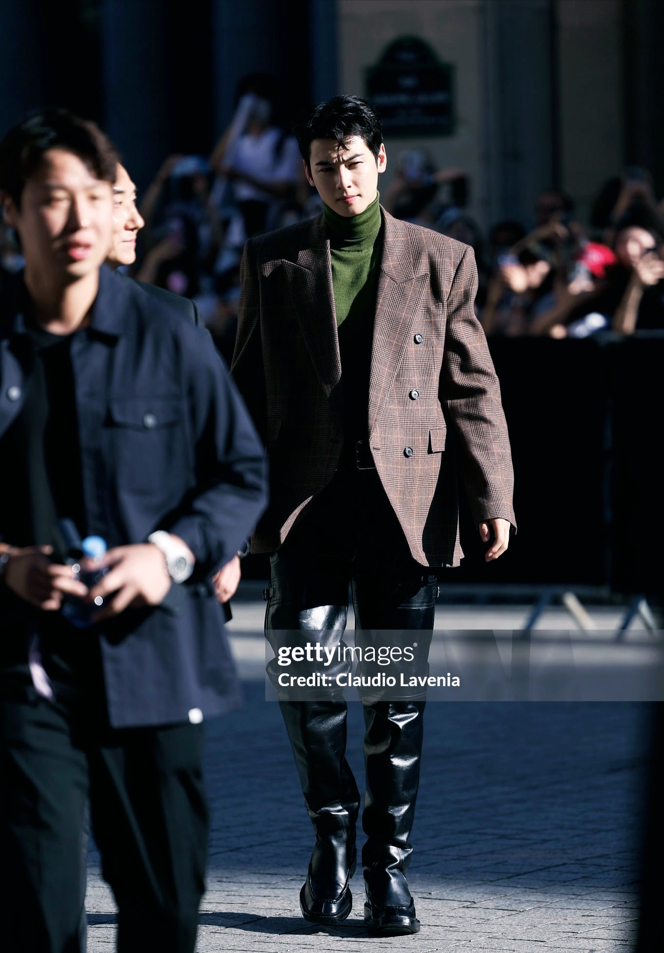 车银优巴黎时装周造型生图