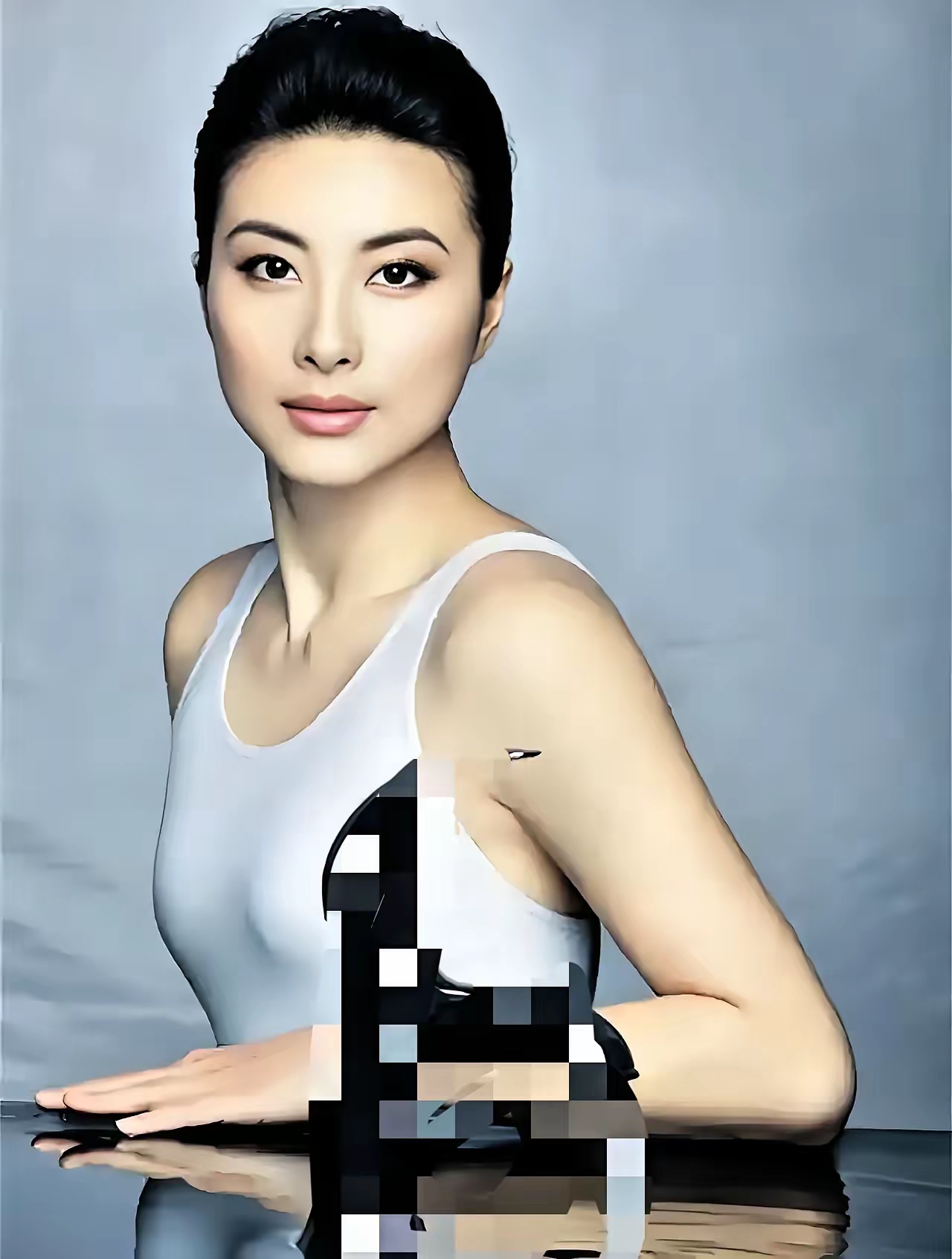 家人们今天去深挖了一下郭晶晶那真叫一个震撼
