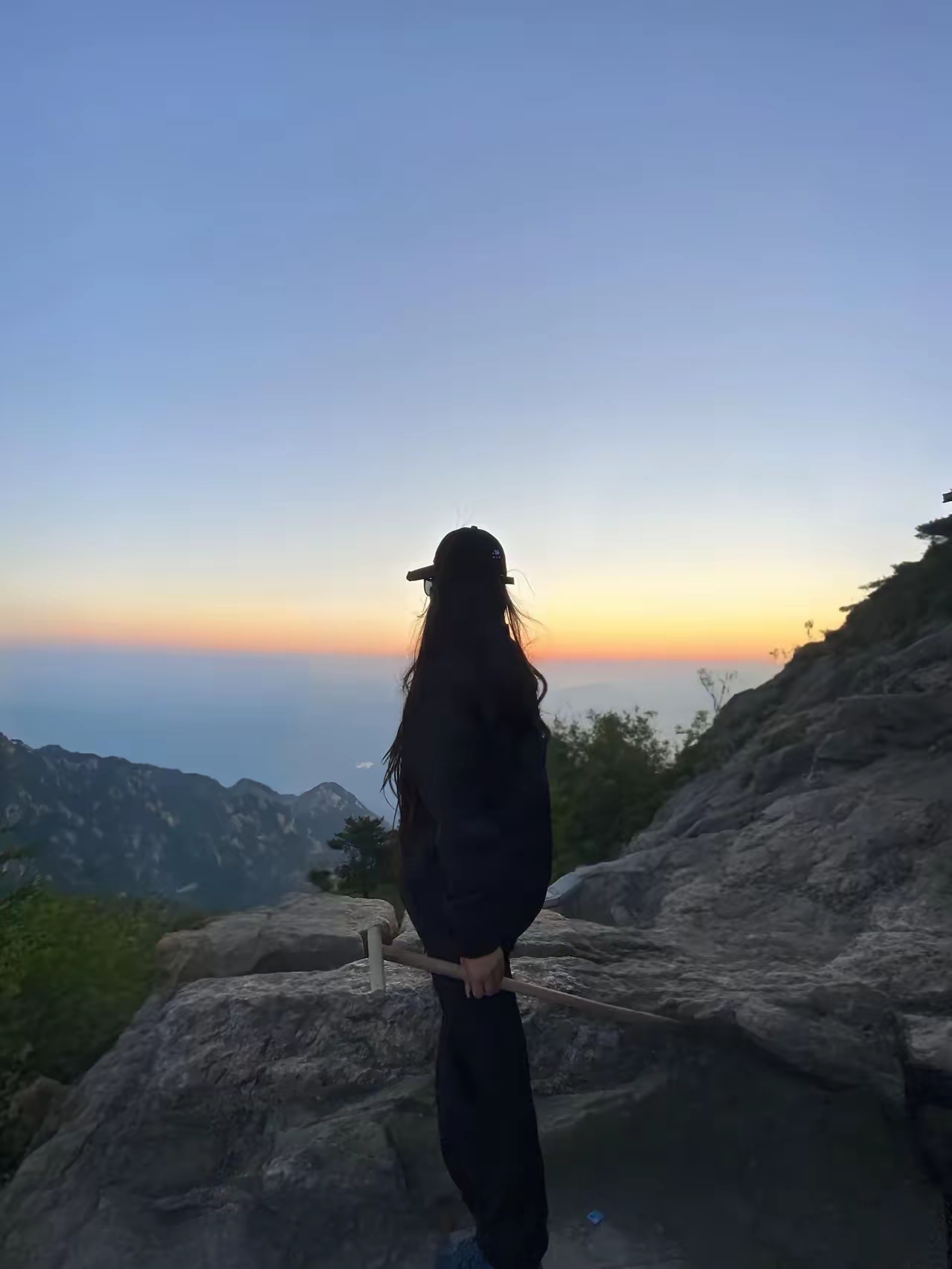 过年就我一个人冷冷清清的,我就给我哥打电话问他今年能不能去他家过!