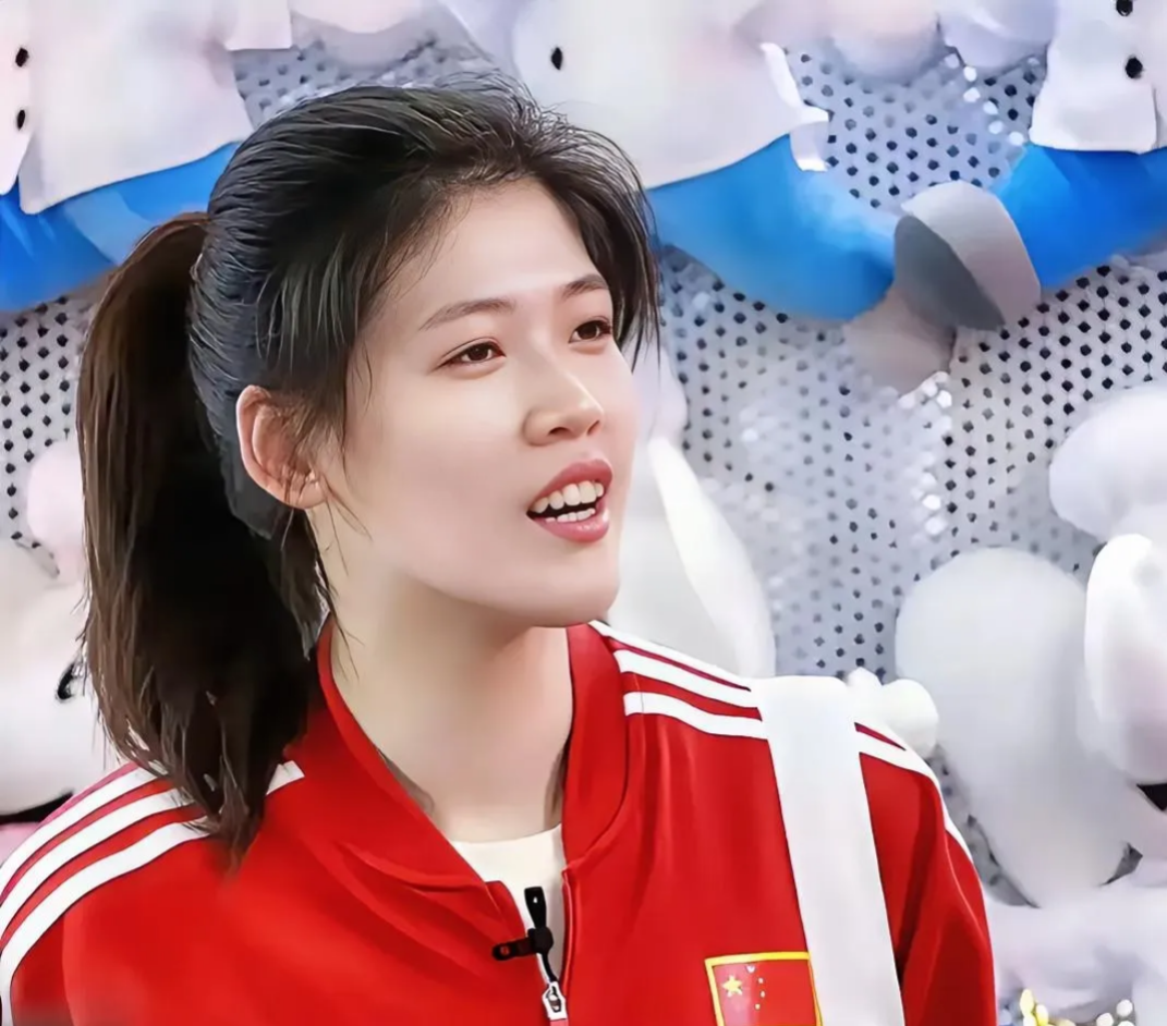 唯一的安慰就是天津球迷心里的大宝贝李盈莹终于可以提前回娘家了