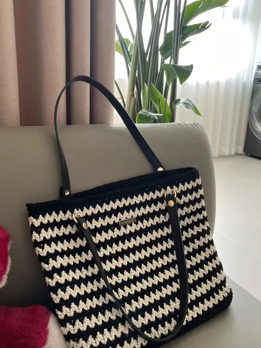 手工钩织:波浪纹单肩包