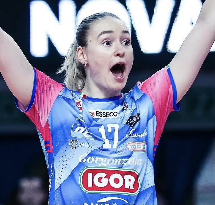 5月3日,意甲诺瓦拉女排官宣与俄罗斯外援卡多奇金娜续约两年至2027年