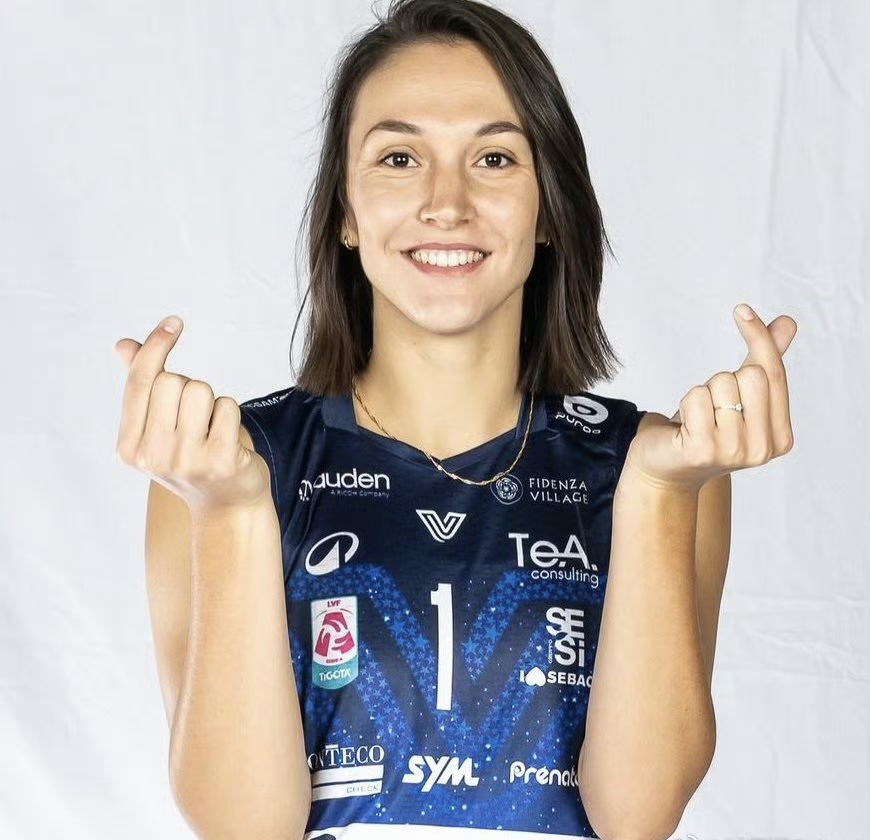 海伦娜·卡绍特告别了她效力了四年的意大利联赛