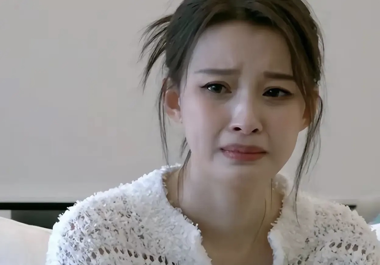 董子健说实话,他这个人的本身给人感觉就是唯唯诺诺的,看起来没什么
