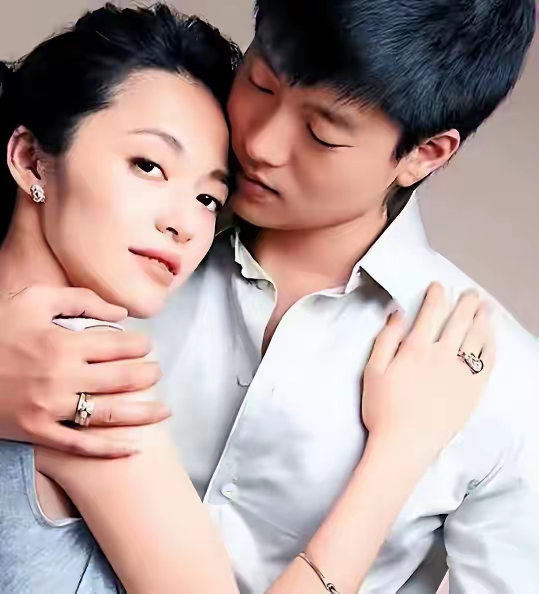 凌潇肃称姚晨先出轨,姚晨却指责凌潇肃背叛,这"罗生门"让姚晨口碑一度