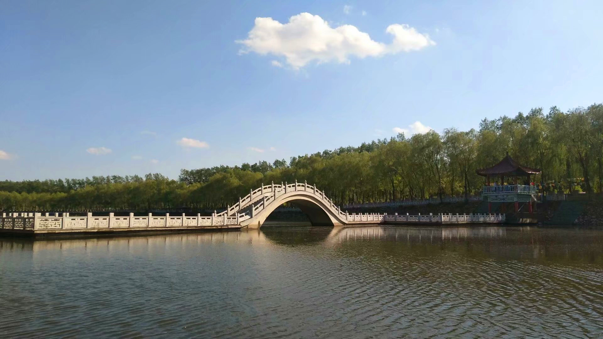 振兴新突破辽宁杠杠滴# 【青山绿水】辽宁省调兵山市:乡村美景入画来