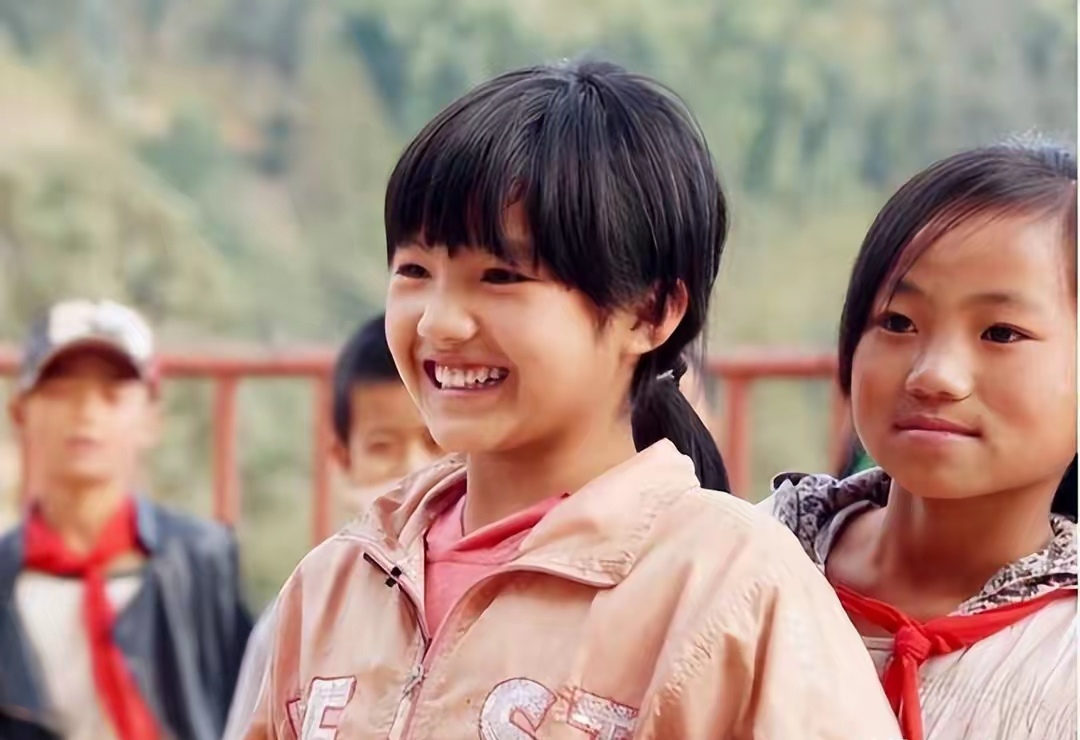 《变形计》这档真实的综艺节目刚开始出来的时候非常受大家欢迎,让