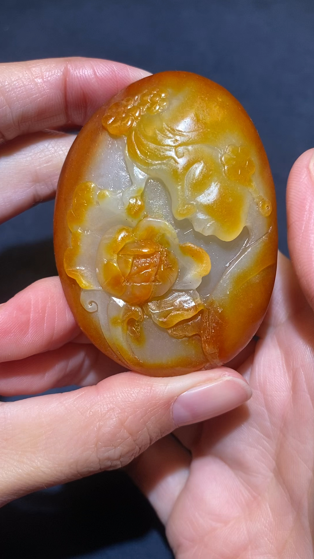 和田玉 玉贵人手把件