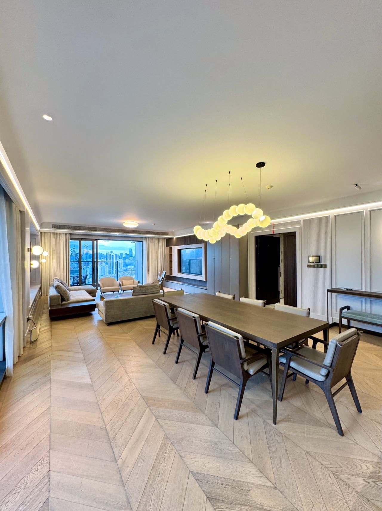 华侨城天鹅湖美景大平层