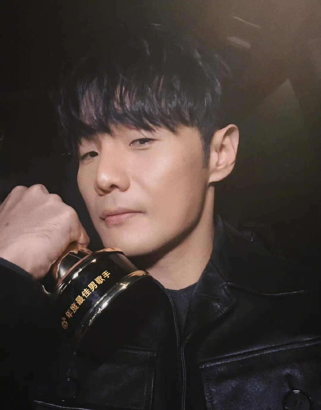 要不是李荣浩,我估计很多人都不知道生产专辑cd的车间长这样