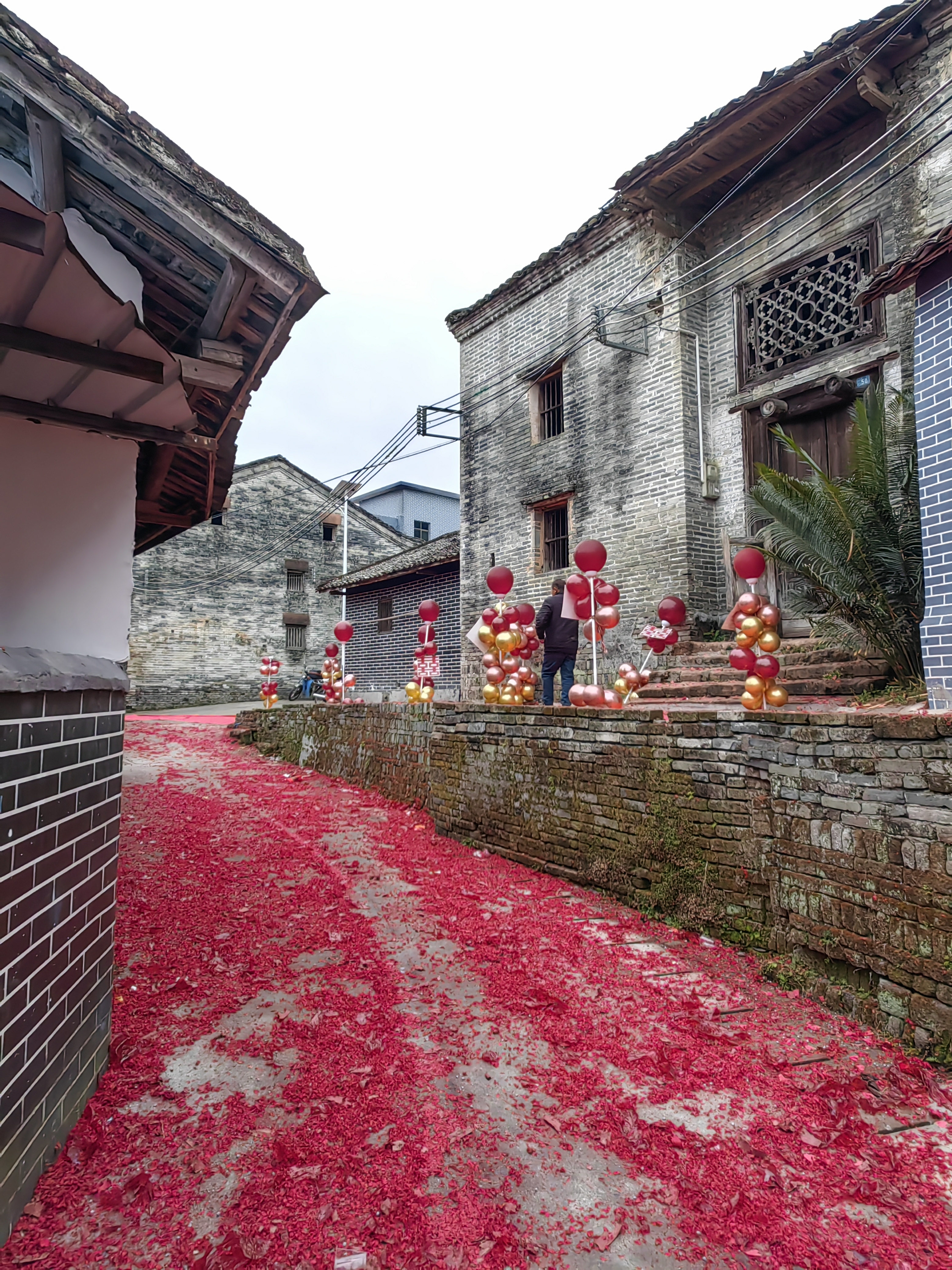 1934年11月,红军主力夺取城口后,顺利突破第二道封锁