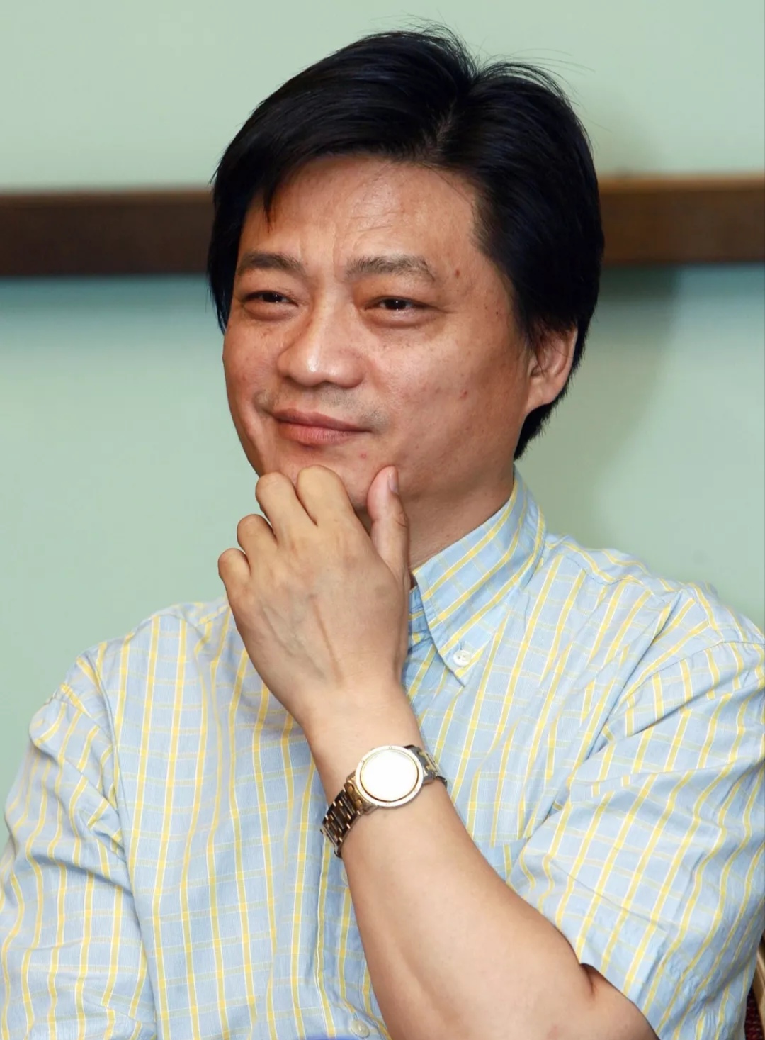 崔永元炮轰冯小刚刘震云:一场跨越二十年的恩怨情仇