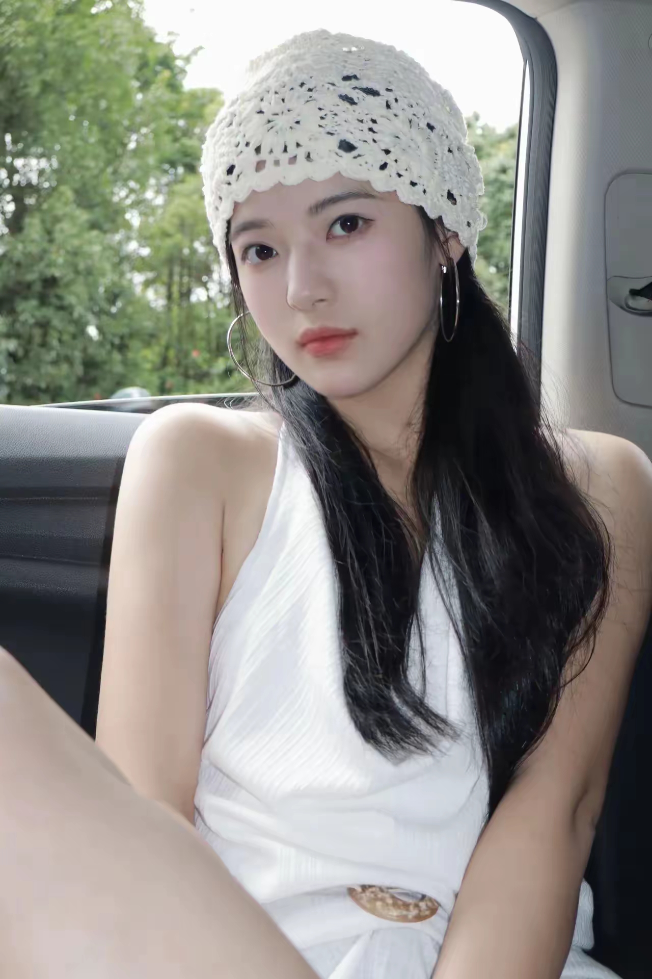 模特方圆车内氛围感写真大赏,真的好美好有气质