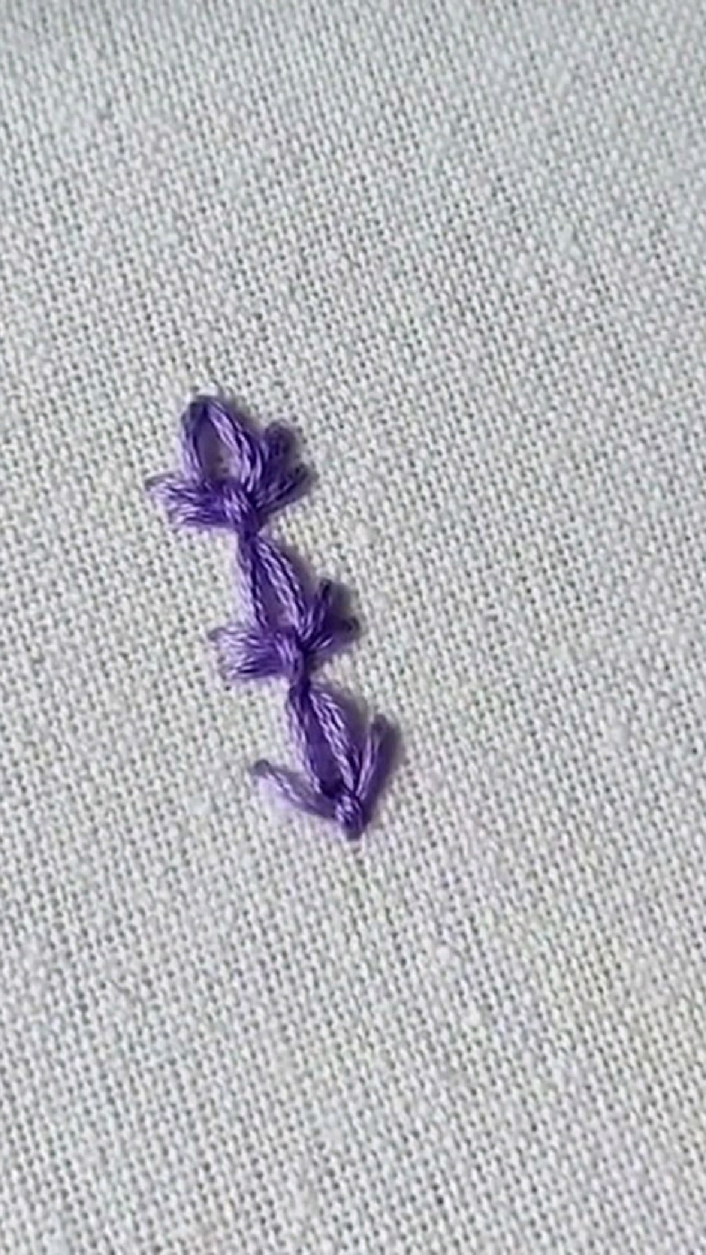 最新手缝花边针法,缝在衣服上,美美达
