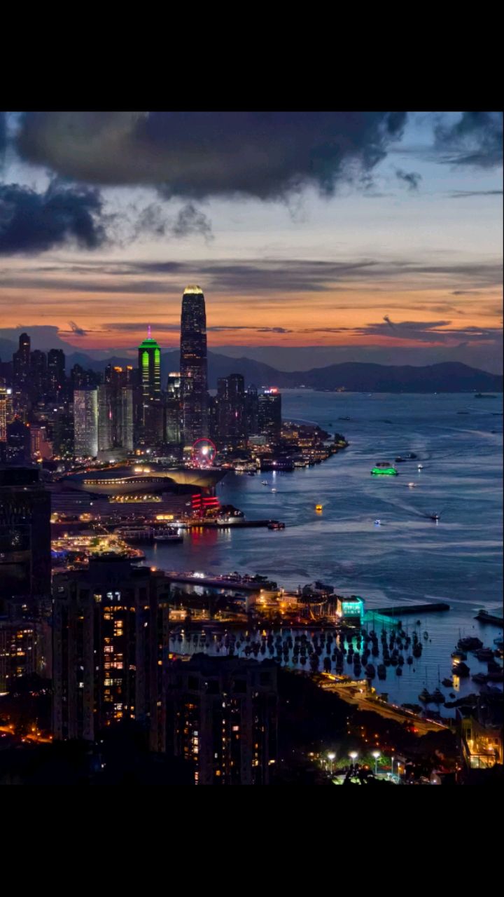 迷人的香港夜景,令人非常陶醉
