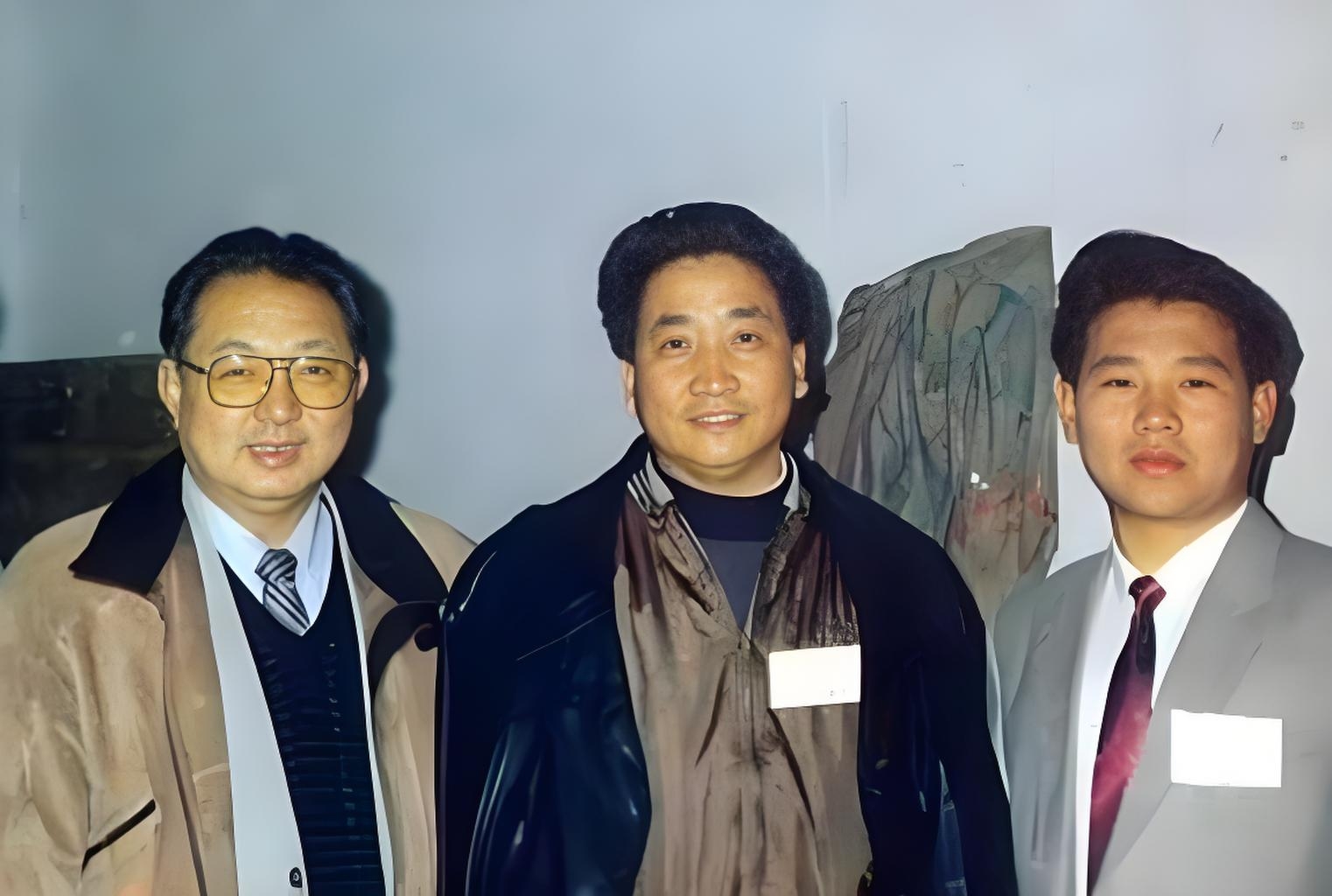 1991年4月,18岁的郭德纲初出茅庐,参加"全国青年相声演员邀请赛"