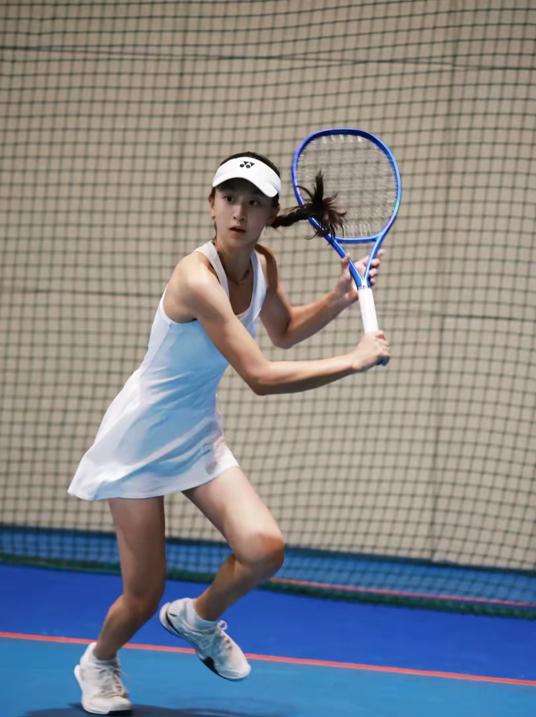 叶一茜晒的网球照里,17岁的森碟又高又飒!