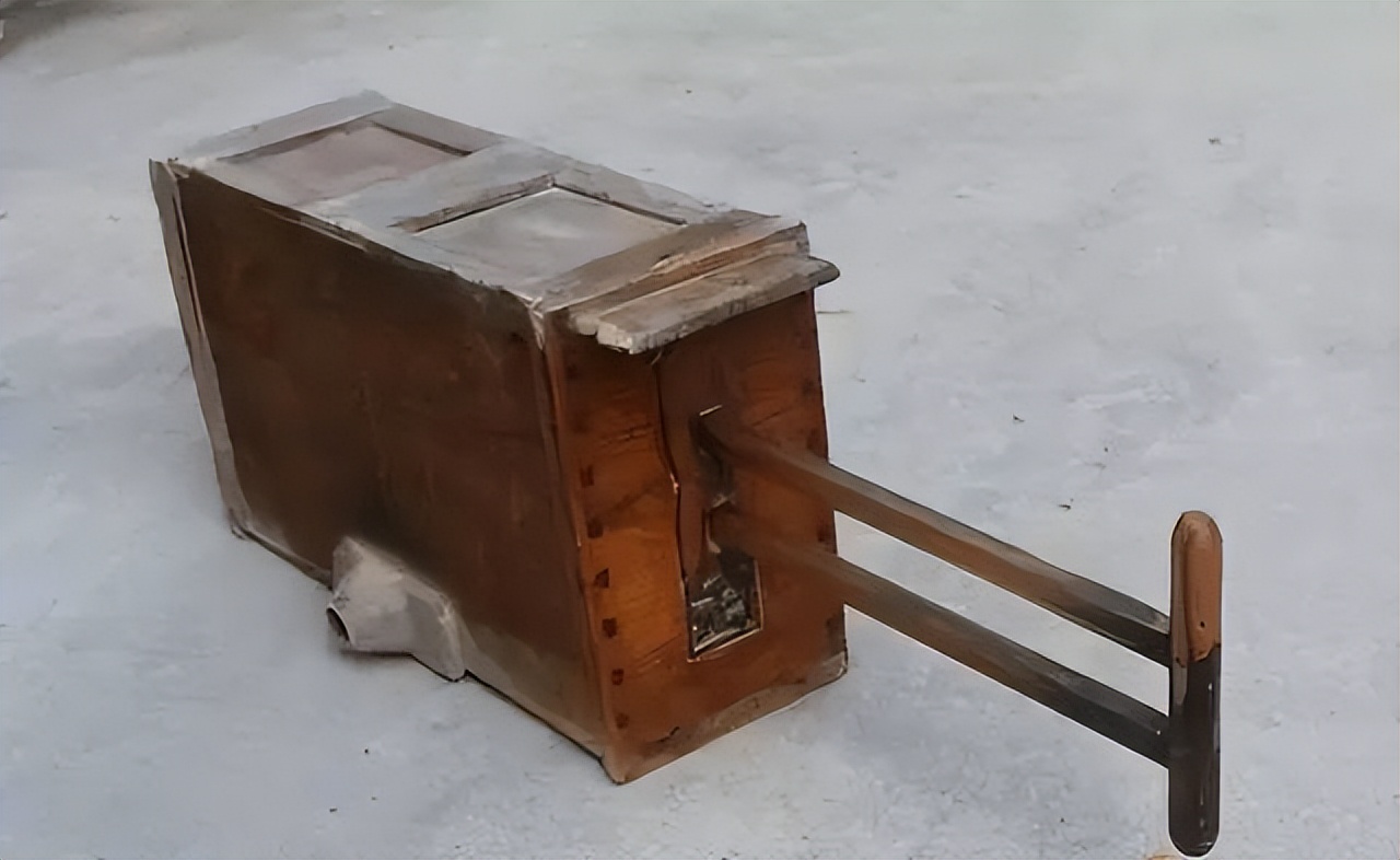 双杆推拉情潮涌, 单口呼喷烟火扬