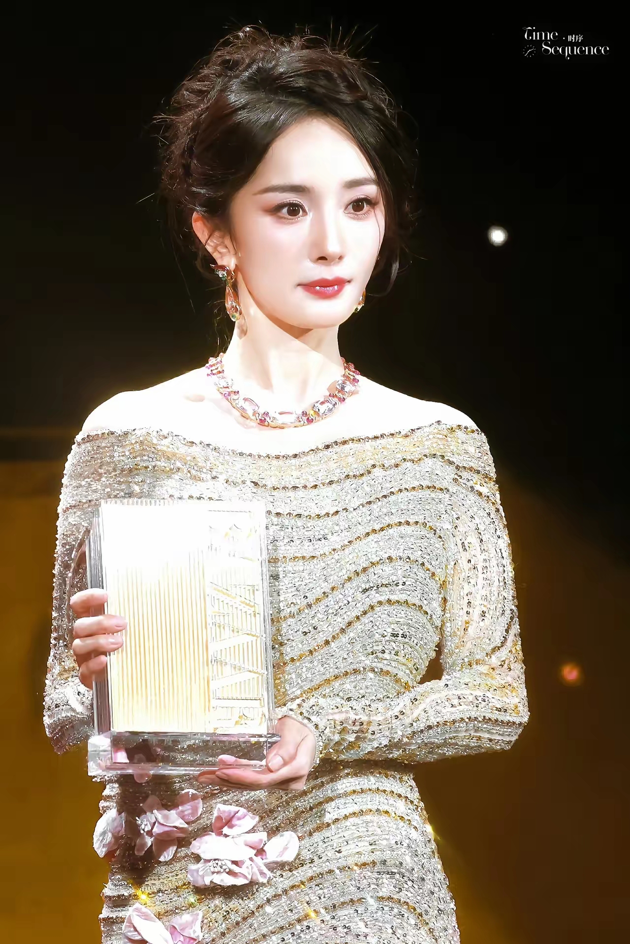 杨幂时尚芭莎内场神级美貌@杨幂