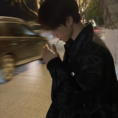 我的相恋男朋友突然变成了我母亲的继子