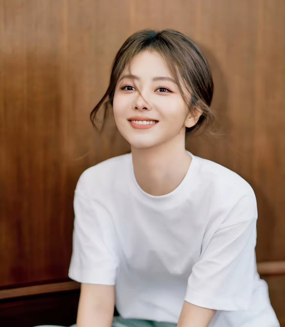 你们没发现么 谭松韵这个女孩有点恐怖 以后都不想再追她的剧了