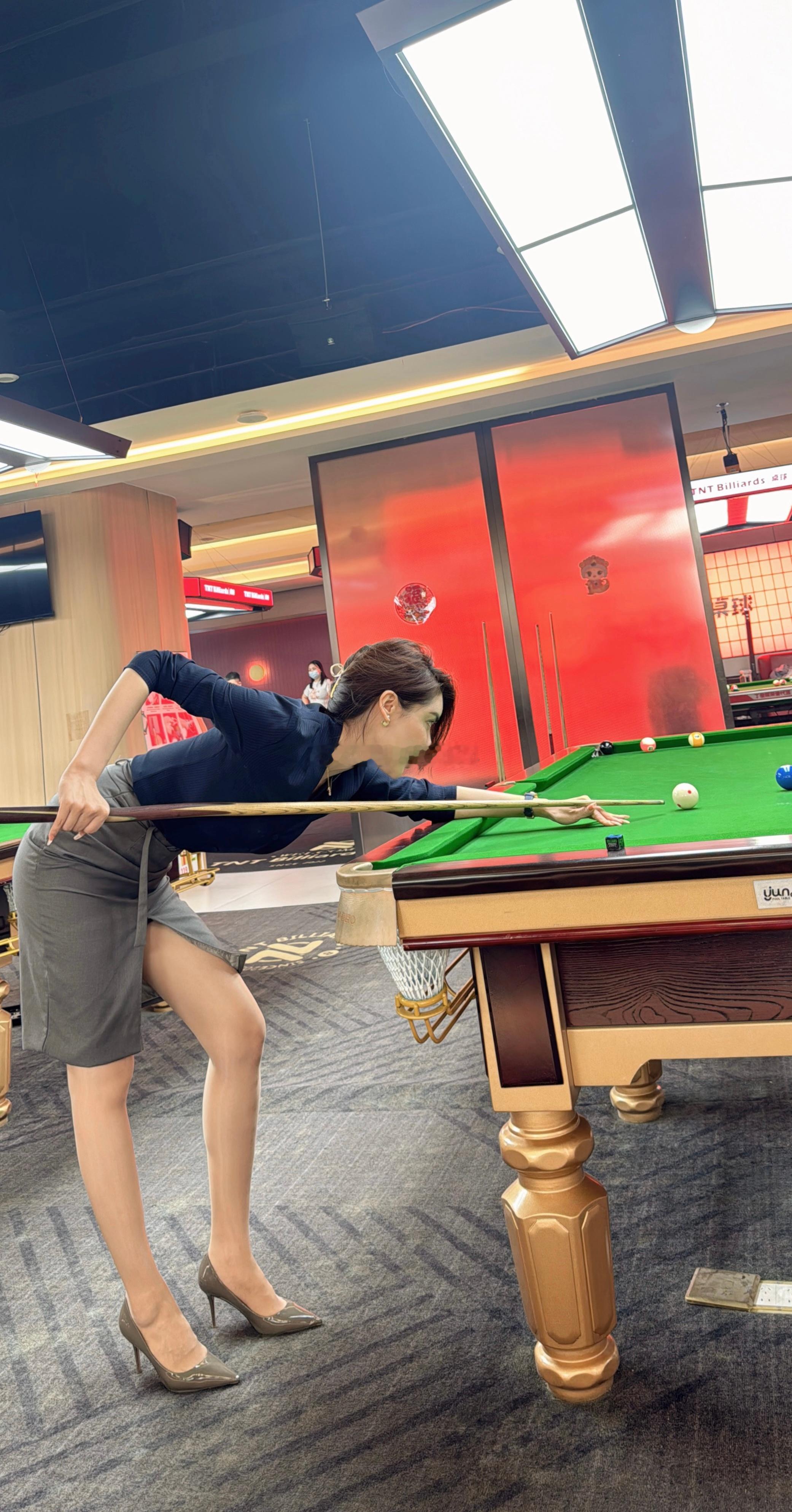 人到一定年龄总要懂得,静而不争万般随缘,留得住的