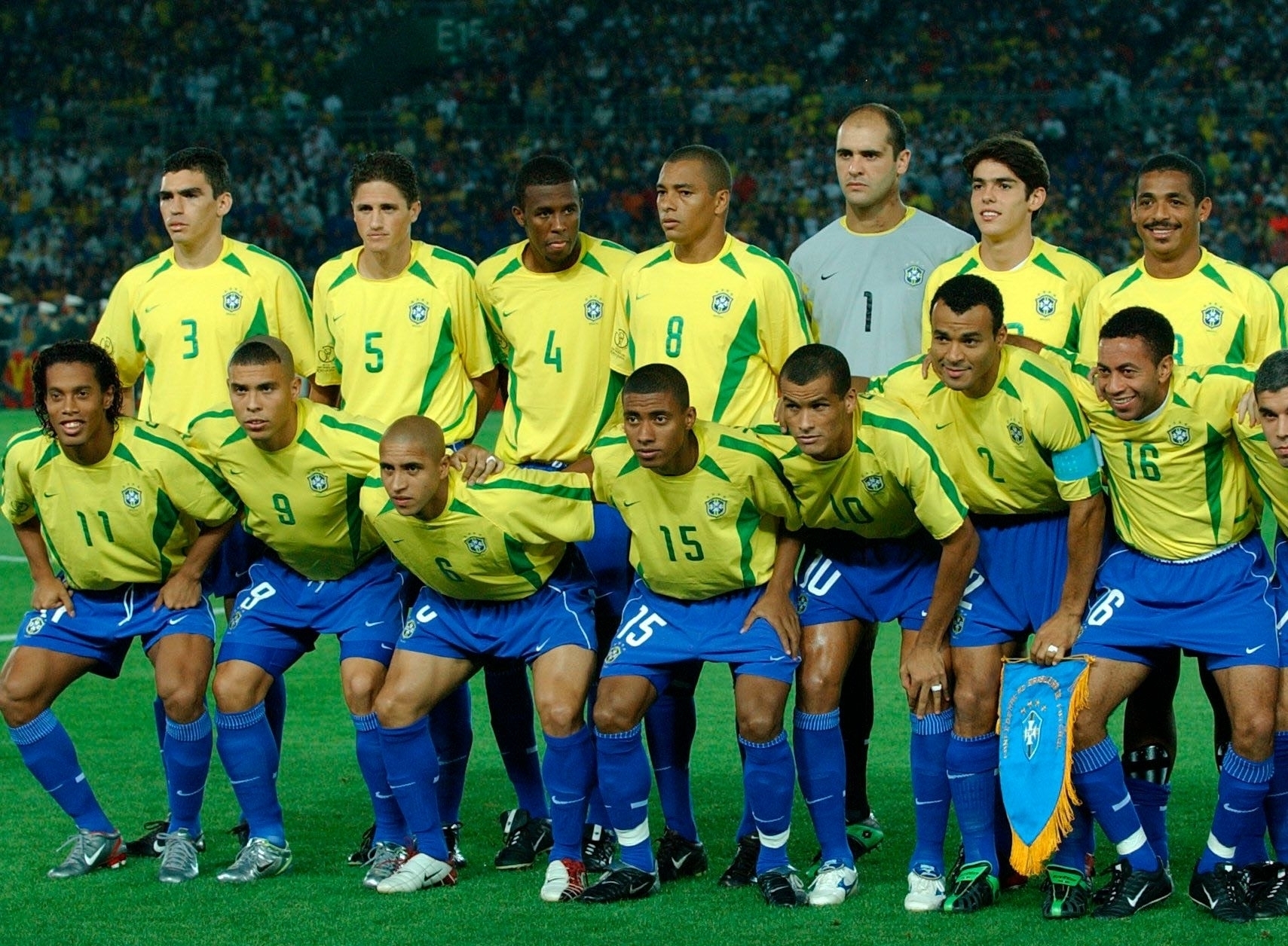 奥运足球 世界杯前 全球巅峰相关图片1