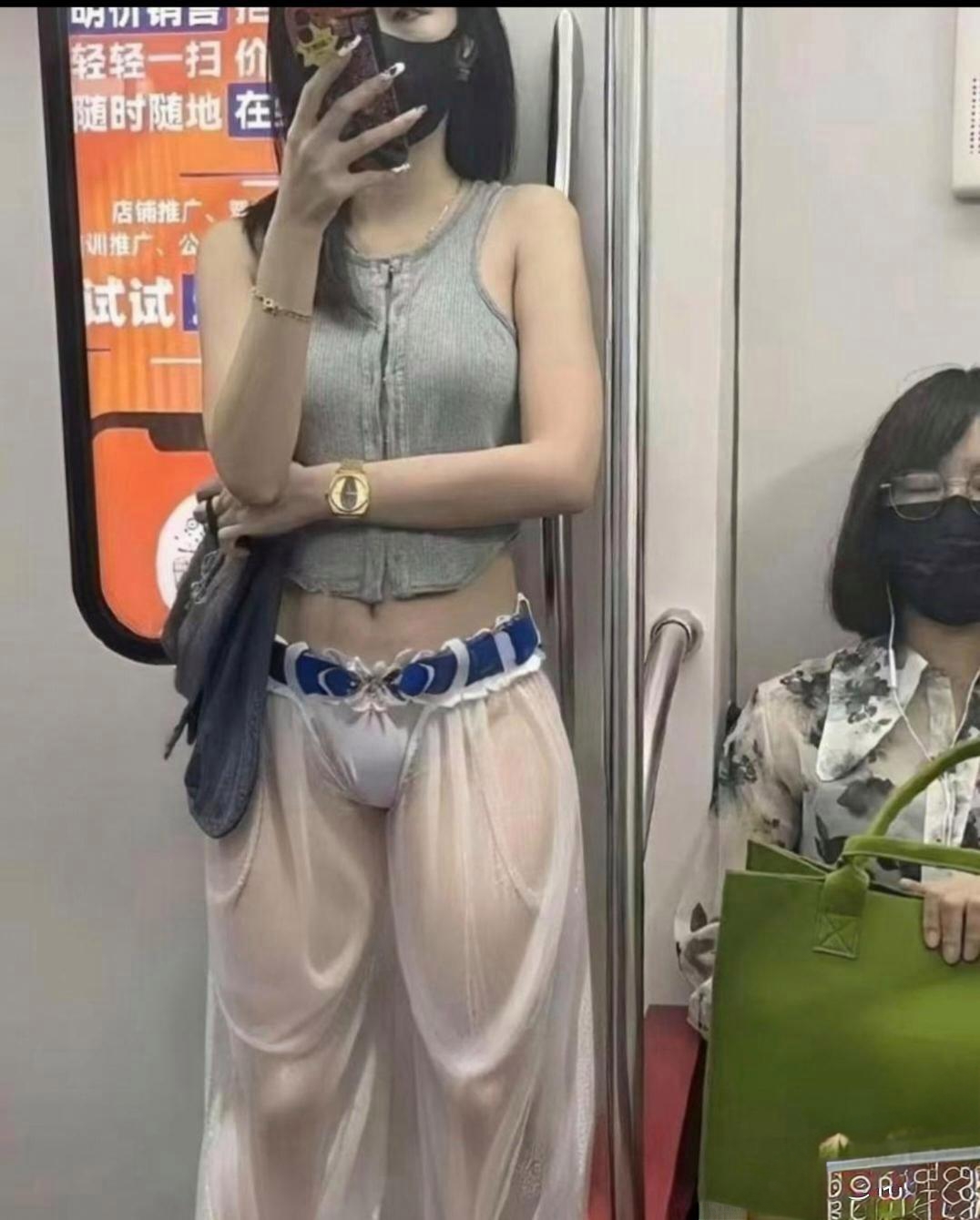 人性 1,第一个.最心疼你的是