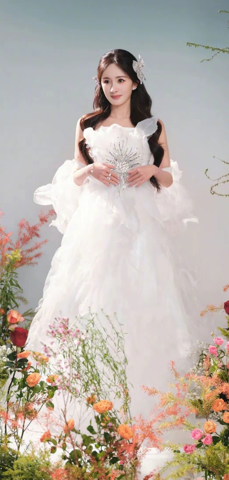 穿婚纱的杨幂好美丽动人