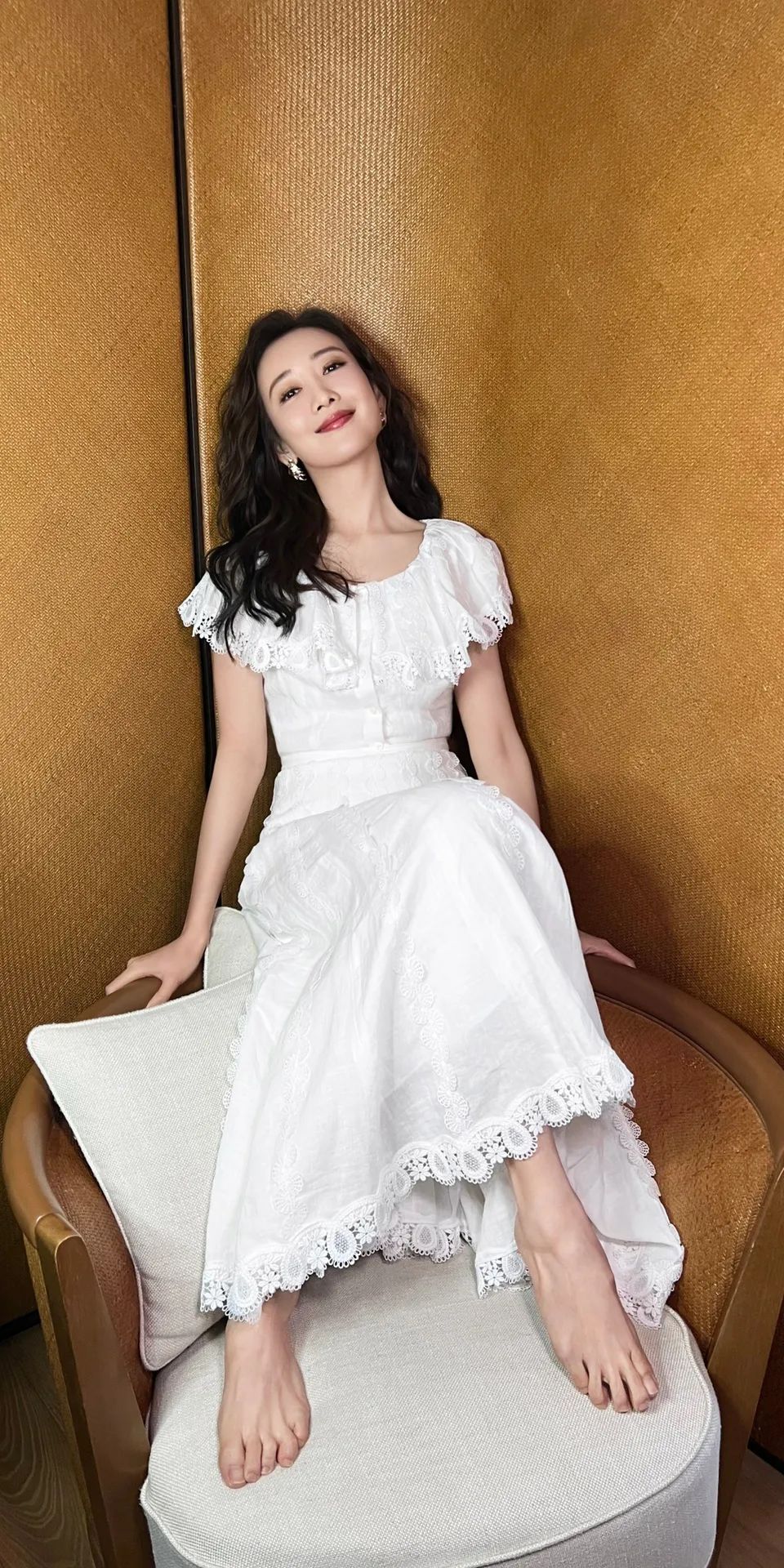 王鸥:经典蕾丝白裙穿搭,优雅曼妙的内娱姐姐!#娱乐热点剧评社第5期