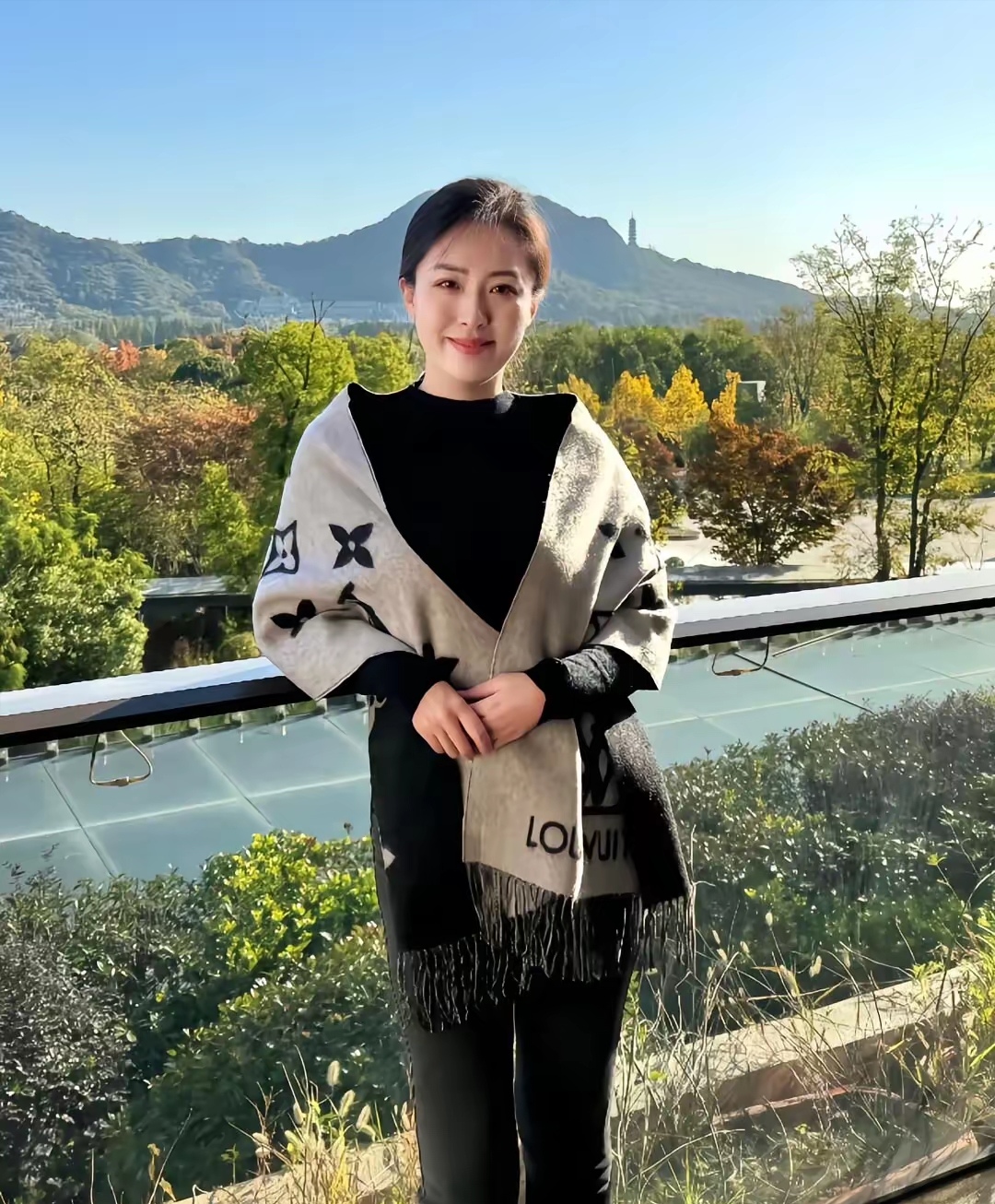 我们几个经常在一起的女同学8个人其中6个人离婚了