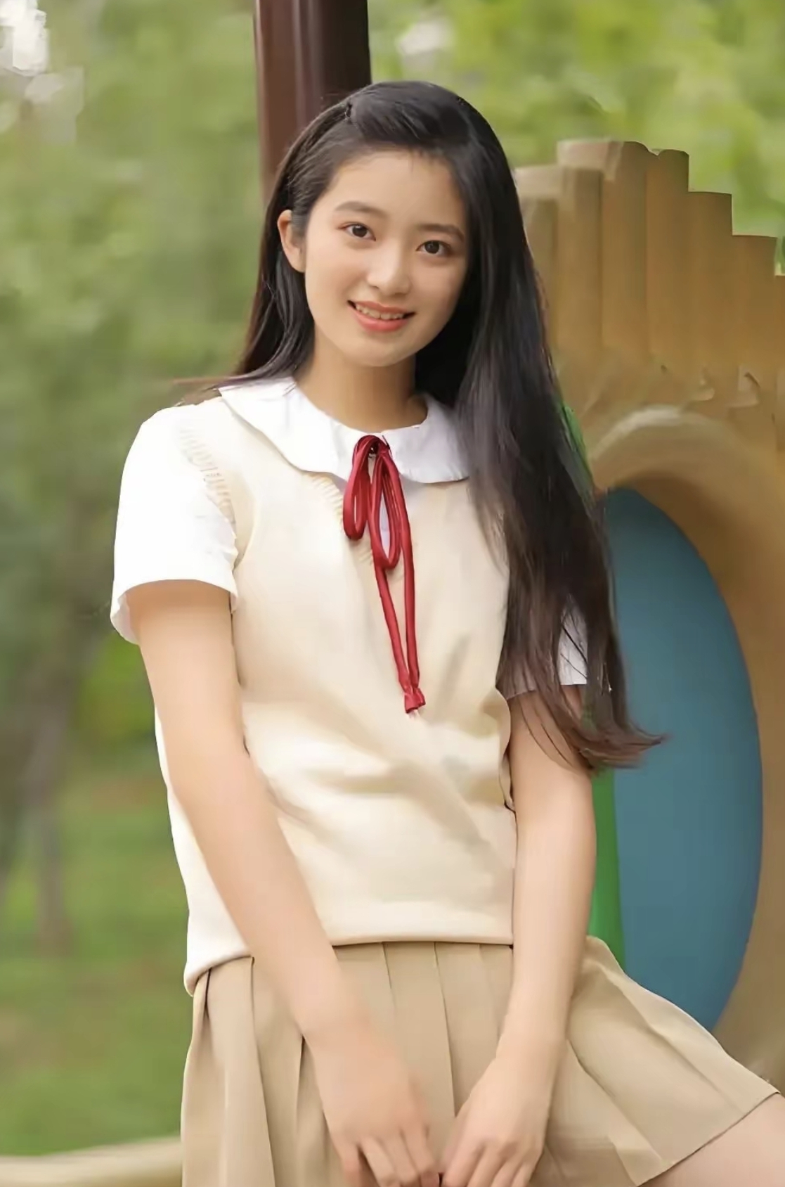 柴蔚的一组美照,甜美如花,00后活力美少女 ,有小林